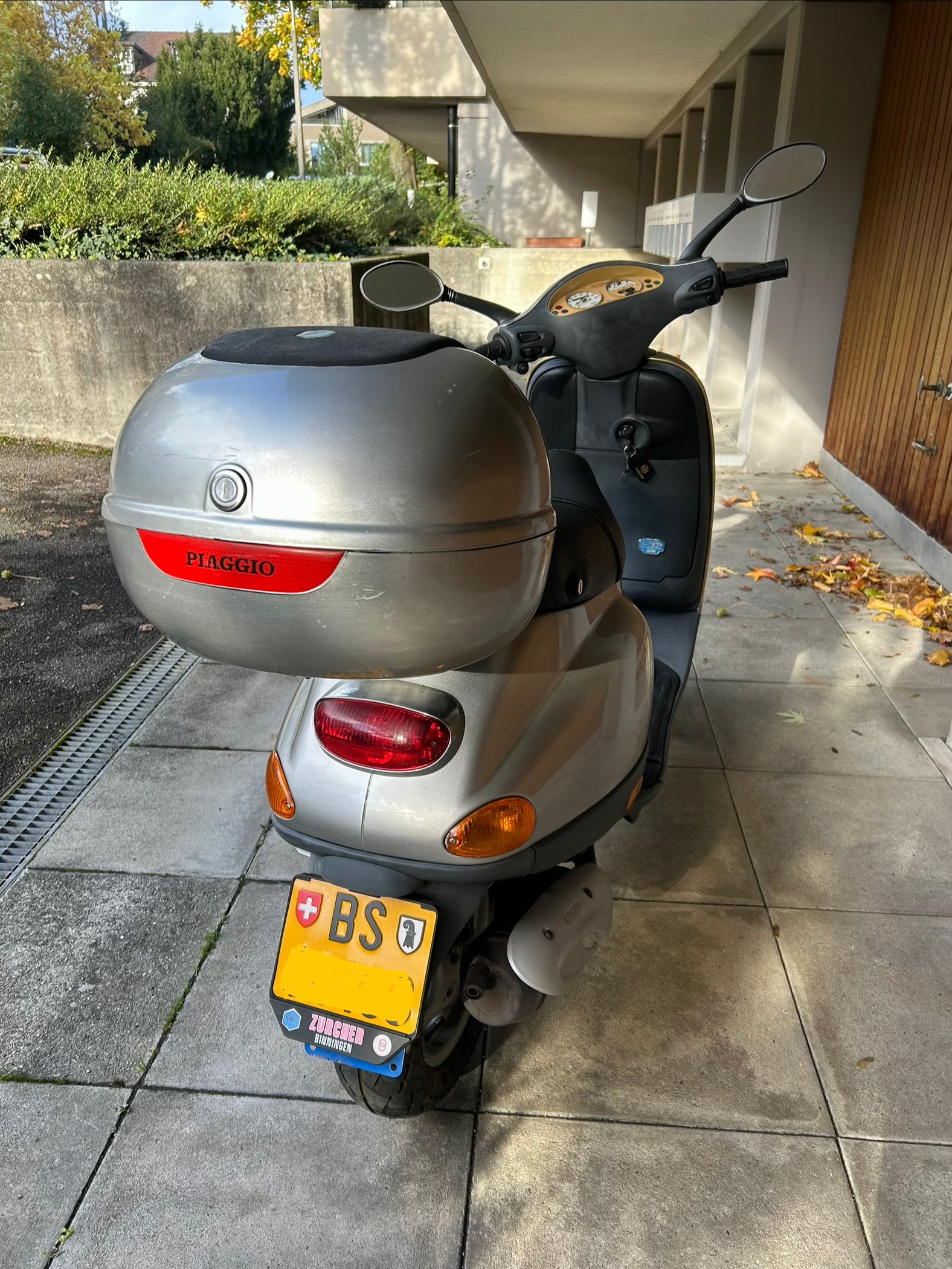 PIAGGIO Vespa 50 ET2 (45km/h)-image-2