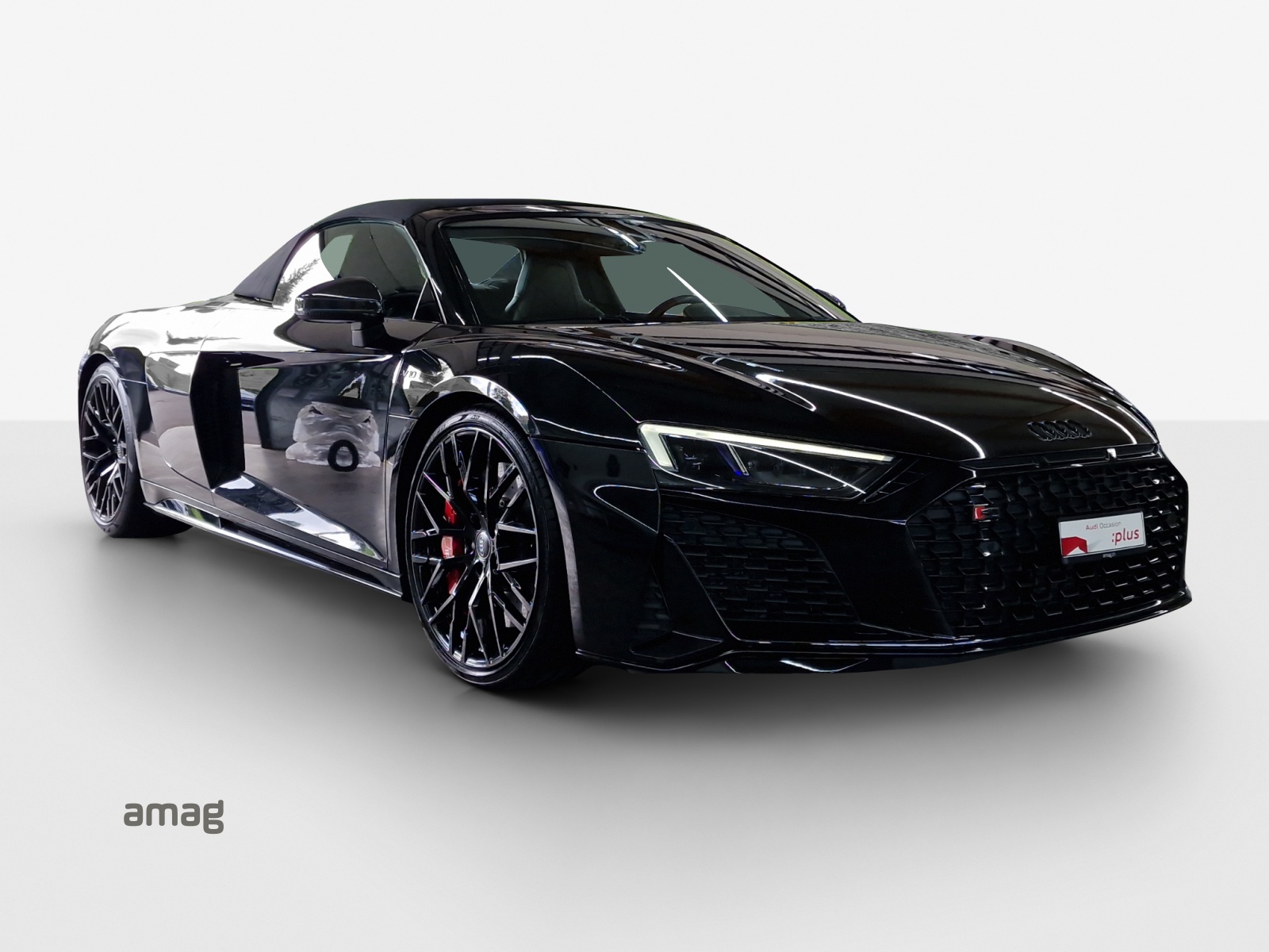 AUDI R8 Spyder performance S-Tronic-image-5