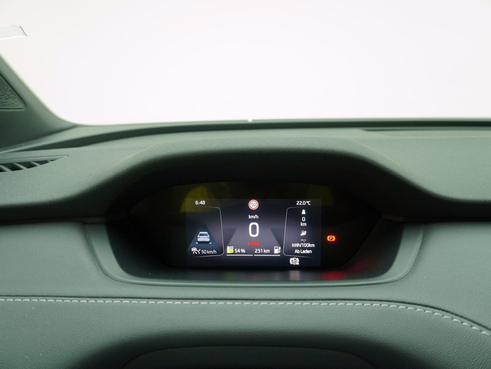SKODA Enyaq iV 80x Sport Line 4X4-image-17