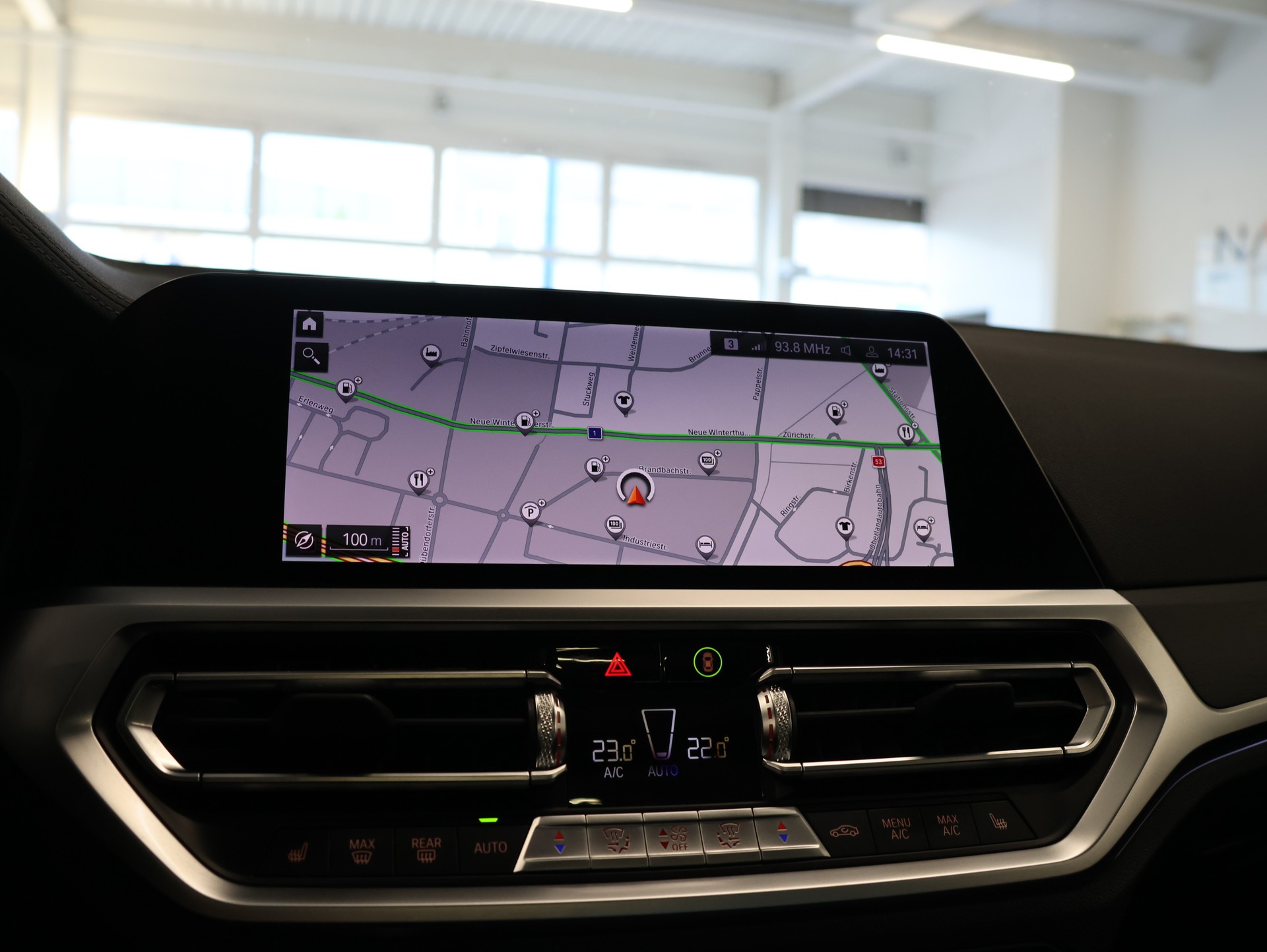 BMW 320d xDrive 48V Touring Luxury Line Steptronic * DRAVIT-GRAU LACKIERUNG*-image-22