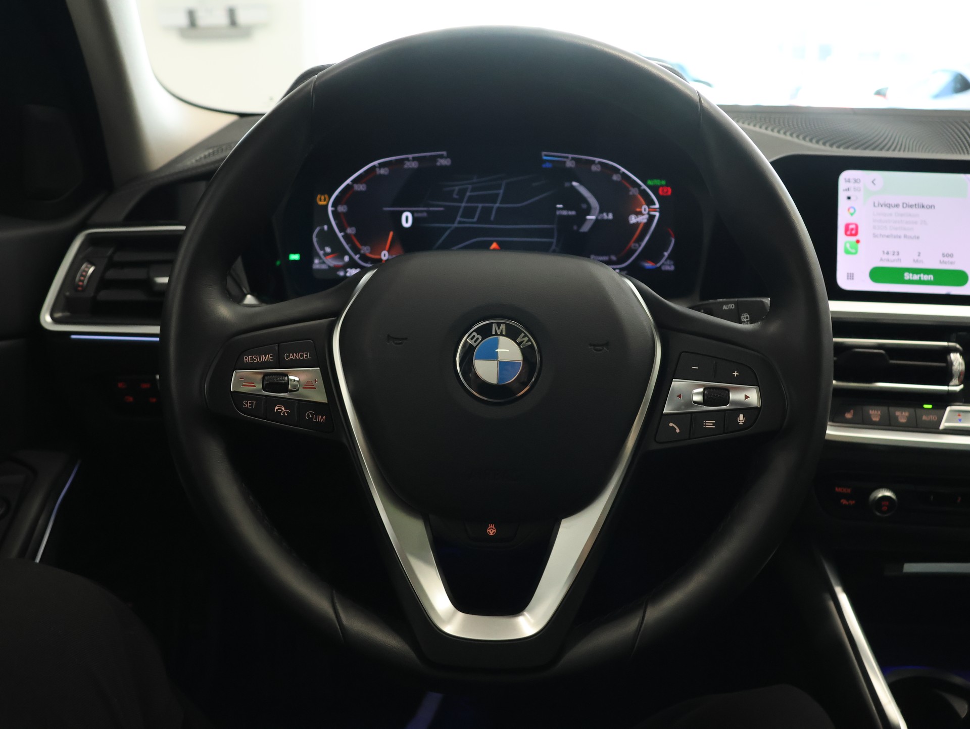 BMW 320d xDrive 48V Touring Luxury Line Steptronic * DRAVIT-GRAU LACKIERUNG*-image-17