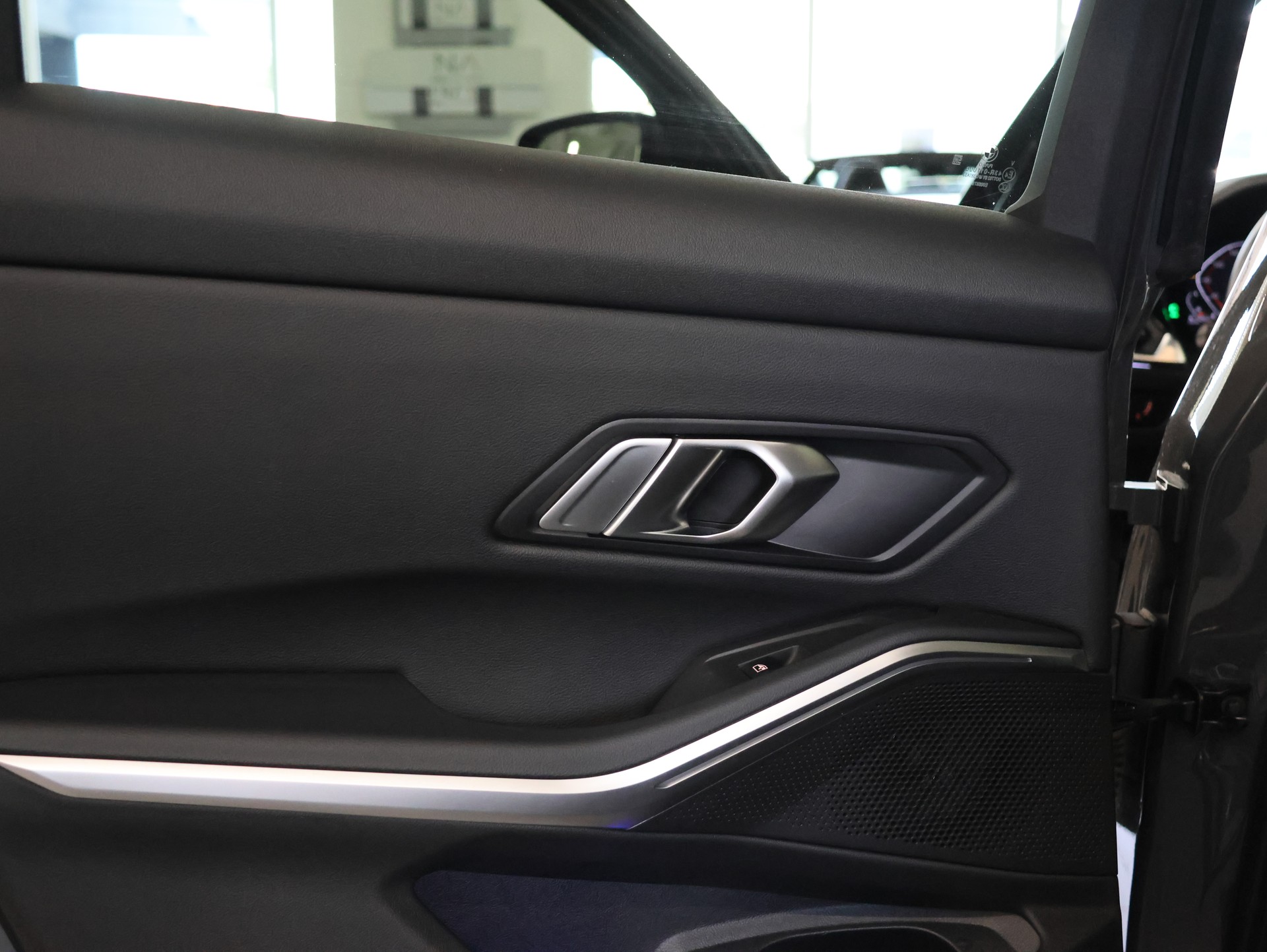 BMW 320d xDrive 48V Touring Luxury Line Steptronic * DRAVIT-GRAU LACKIERUNG*-image-34