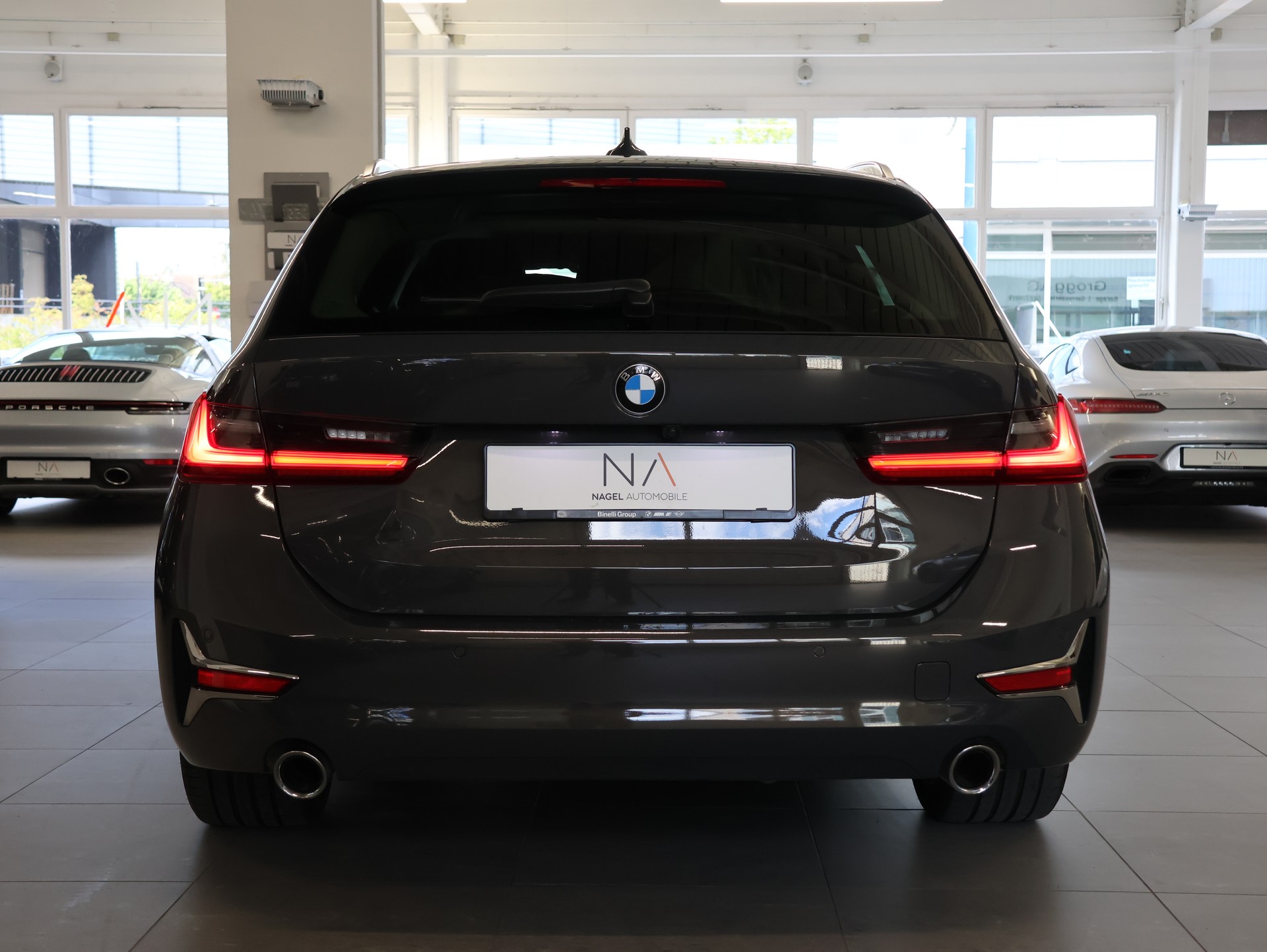 BMW 320d xDrive 48V Touring Luxury Line Steptronic * DRAVIT-GRAU LACKIERUNG*-image-7