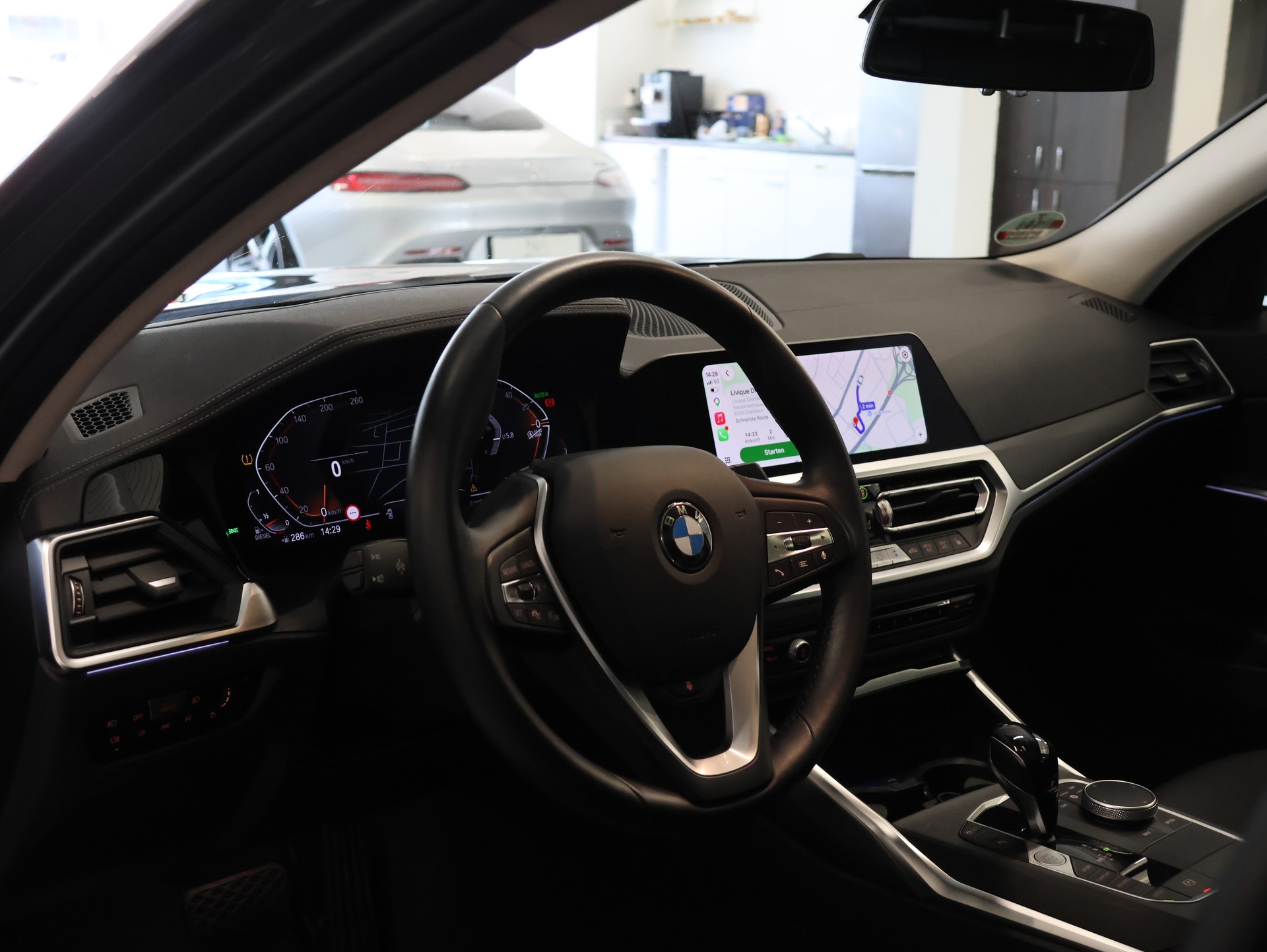 BMW 320d xDrive 48V Touring Luxury Line Steptronic * DRAVIT-GRAU LACKIERUNG*-image-16