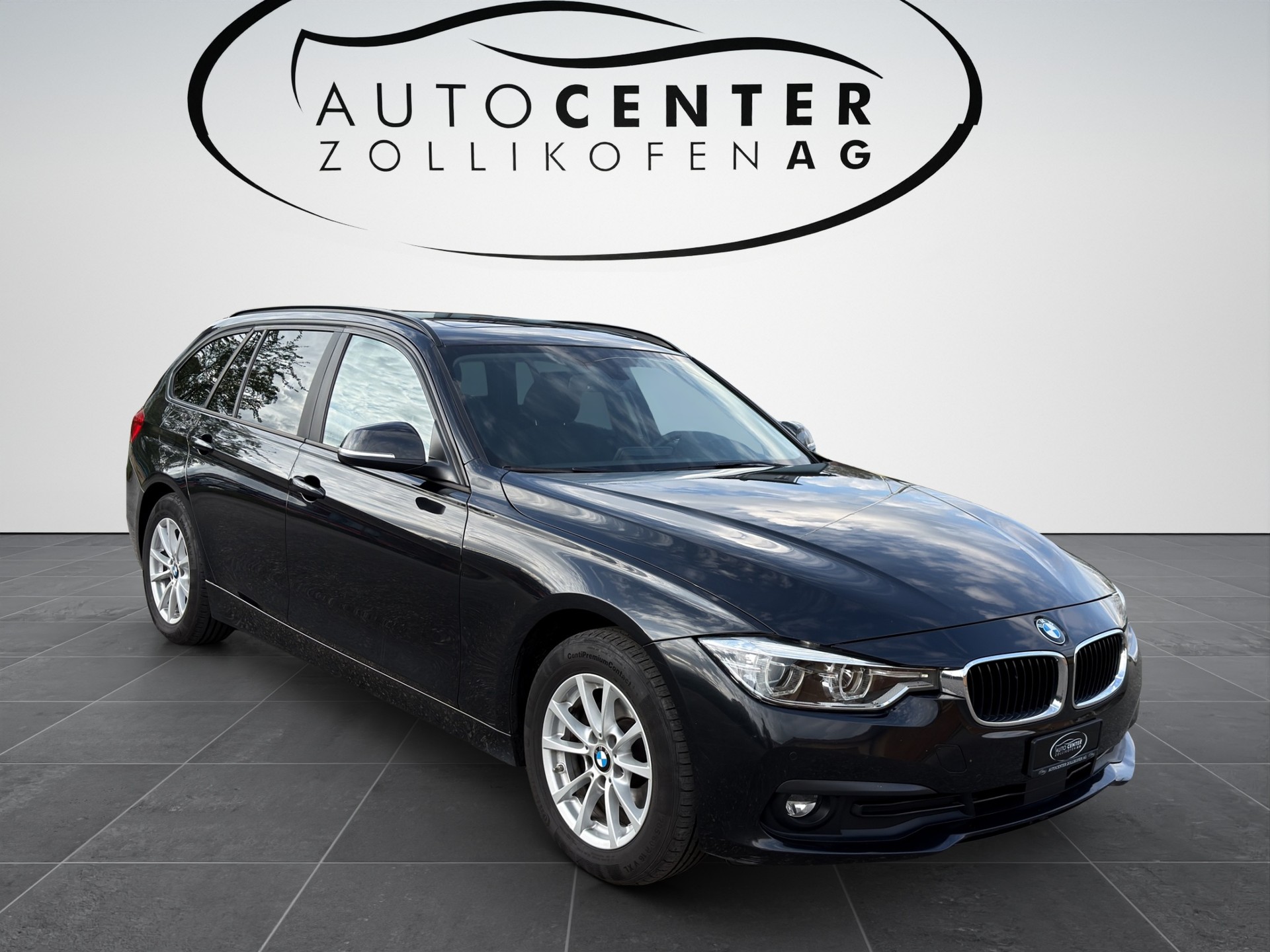 BMW 320d xDrive Touring Edition Sport Line Steptronic-showroom-element-2