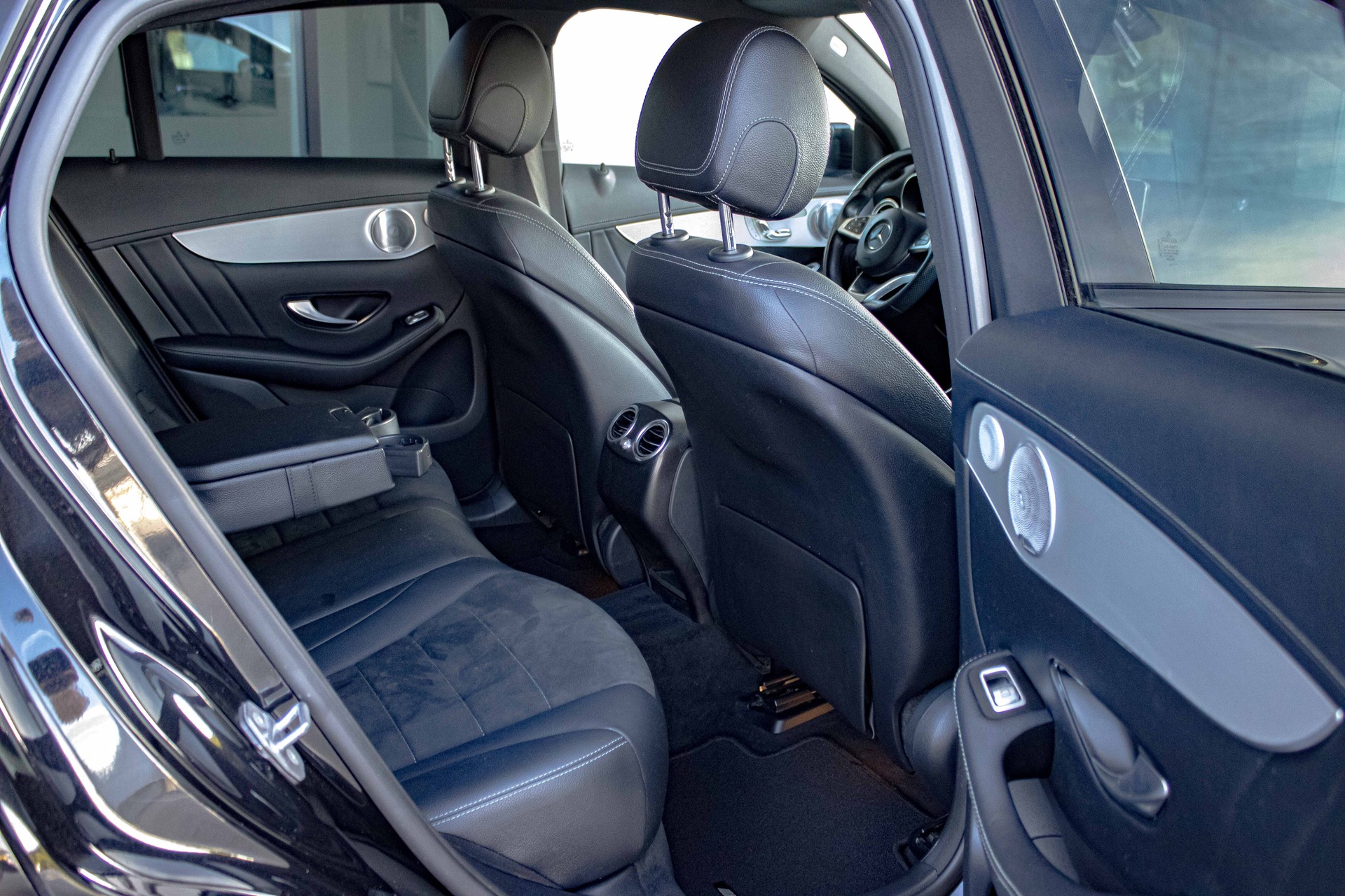 MERCEDES-BENZ GLC Coupé 250 AMG Line 4Matic 9G-Tronic-image-14