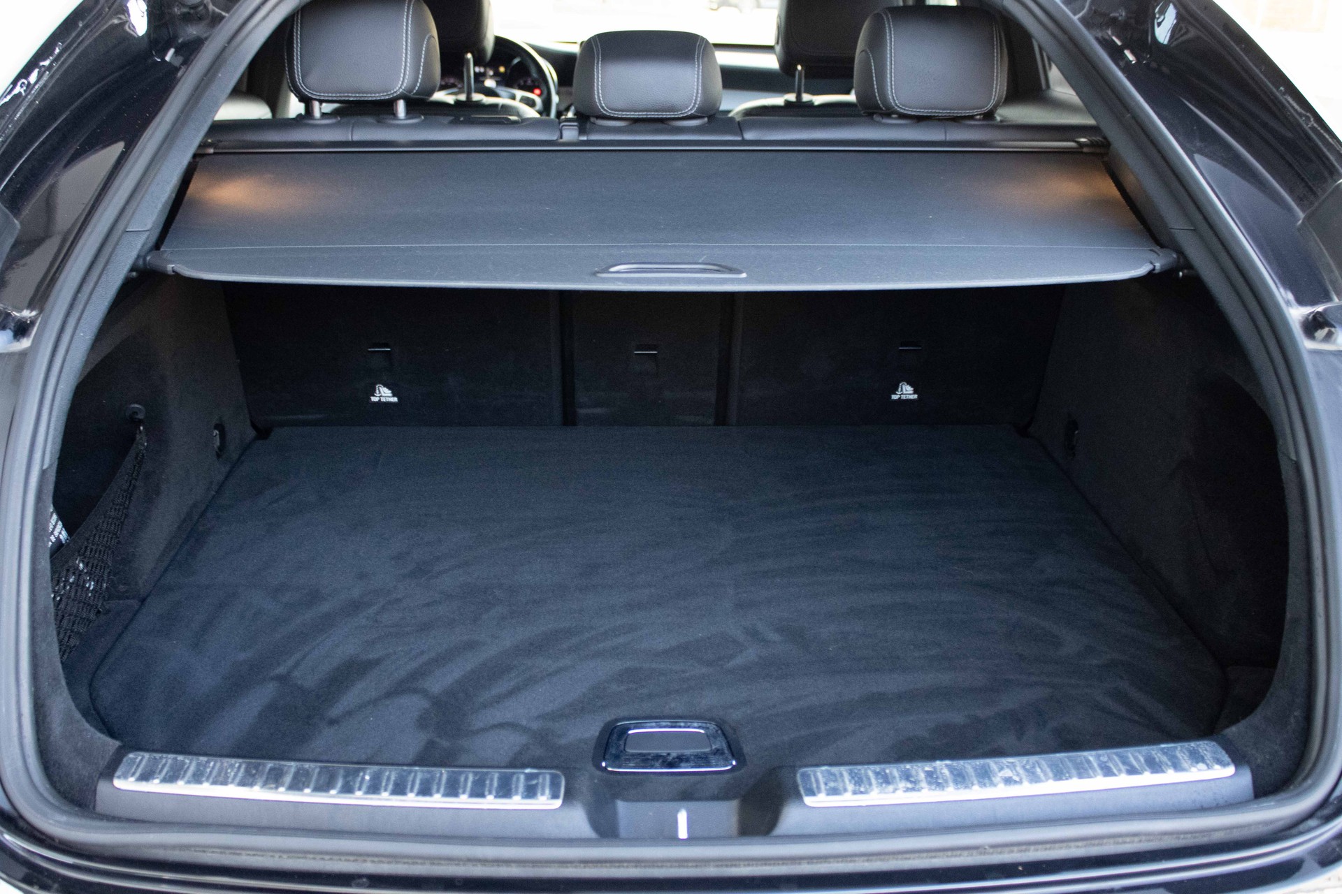 MERCEDES-BENZ GLC Coupé 250 AMG Line 4Matic 9G-Tronic-image-18