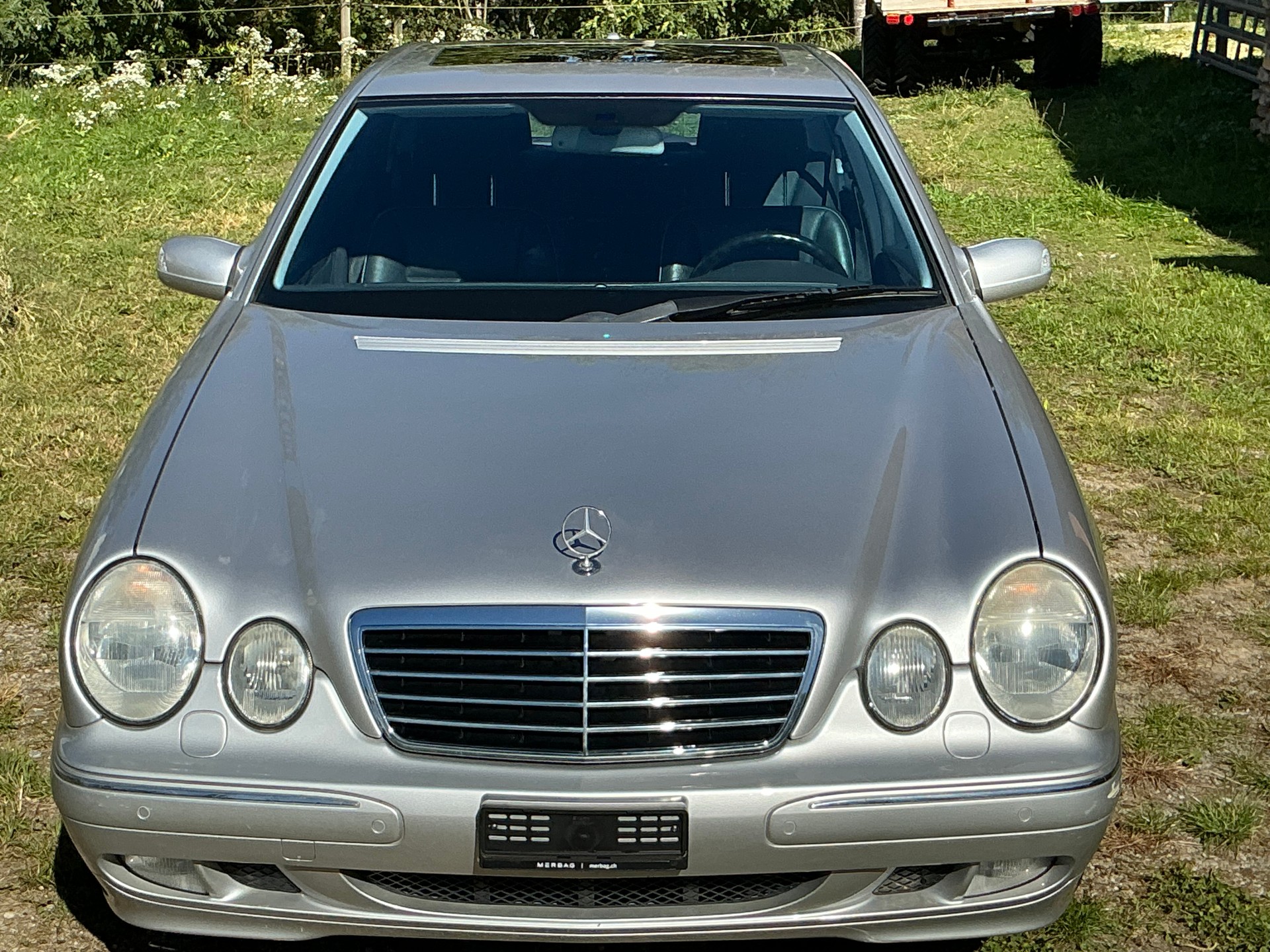 MERCEDES-BENZ E 320 V6 4Matic-image-15