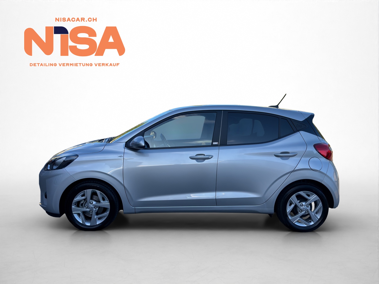HYUNDAI i10 1.2 Amplia Automat-showroom-element-3