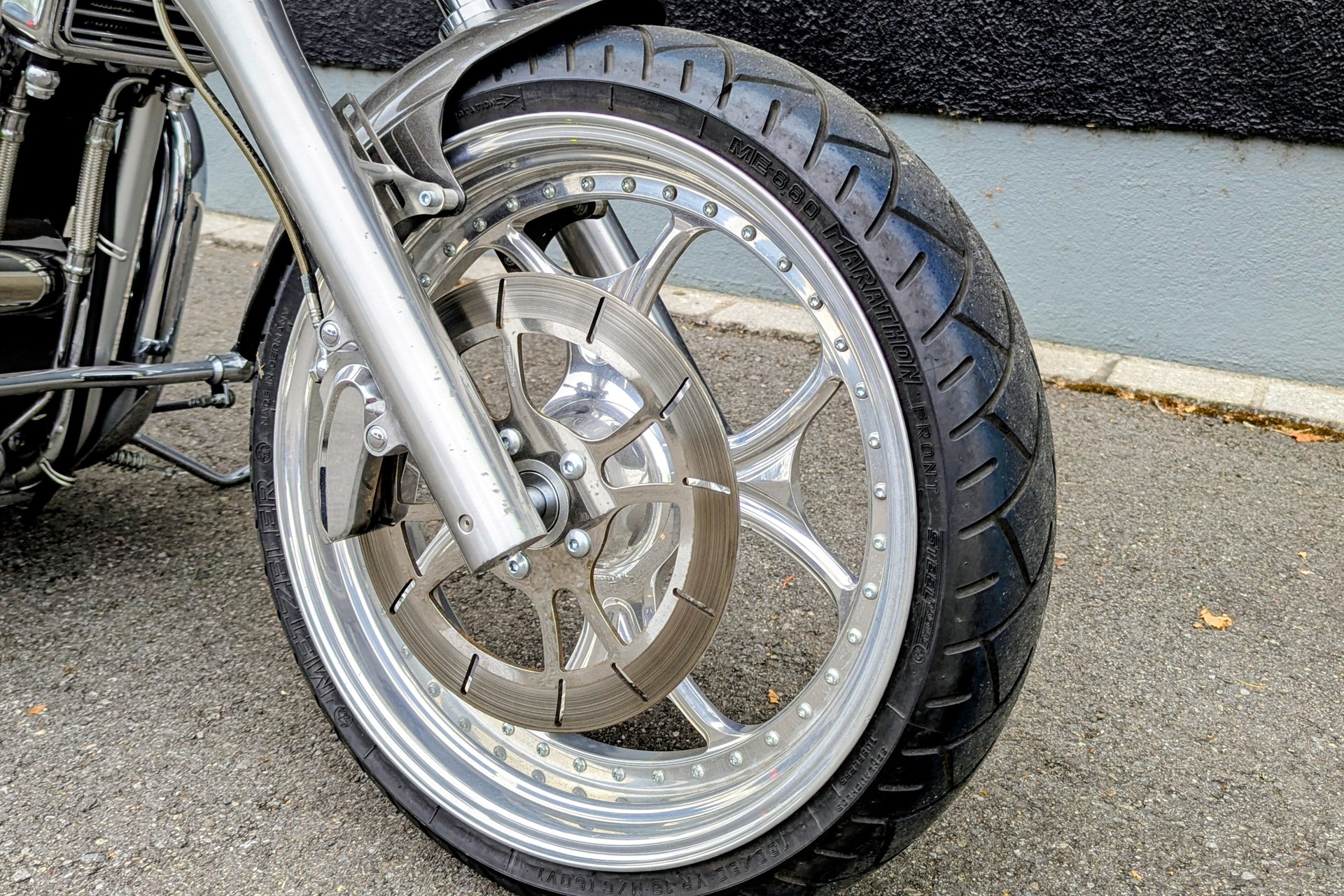 SUZUKI VS 1400-image-12