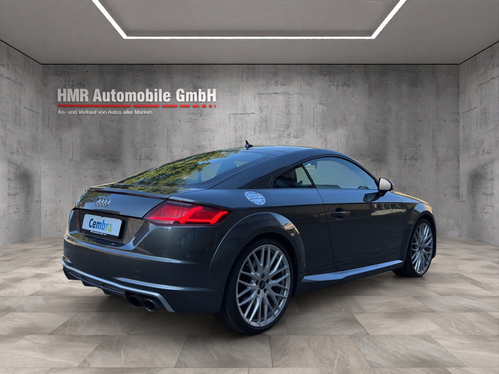 AUDI TTS-showroom-element-3