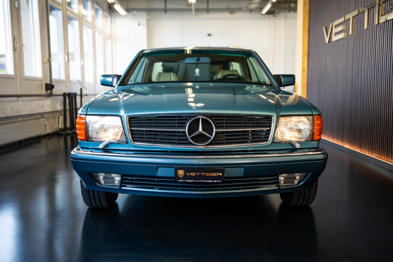 MERCEDES-BENZ 420 SEC Automatic-showroom-element-1