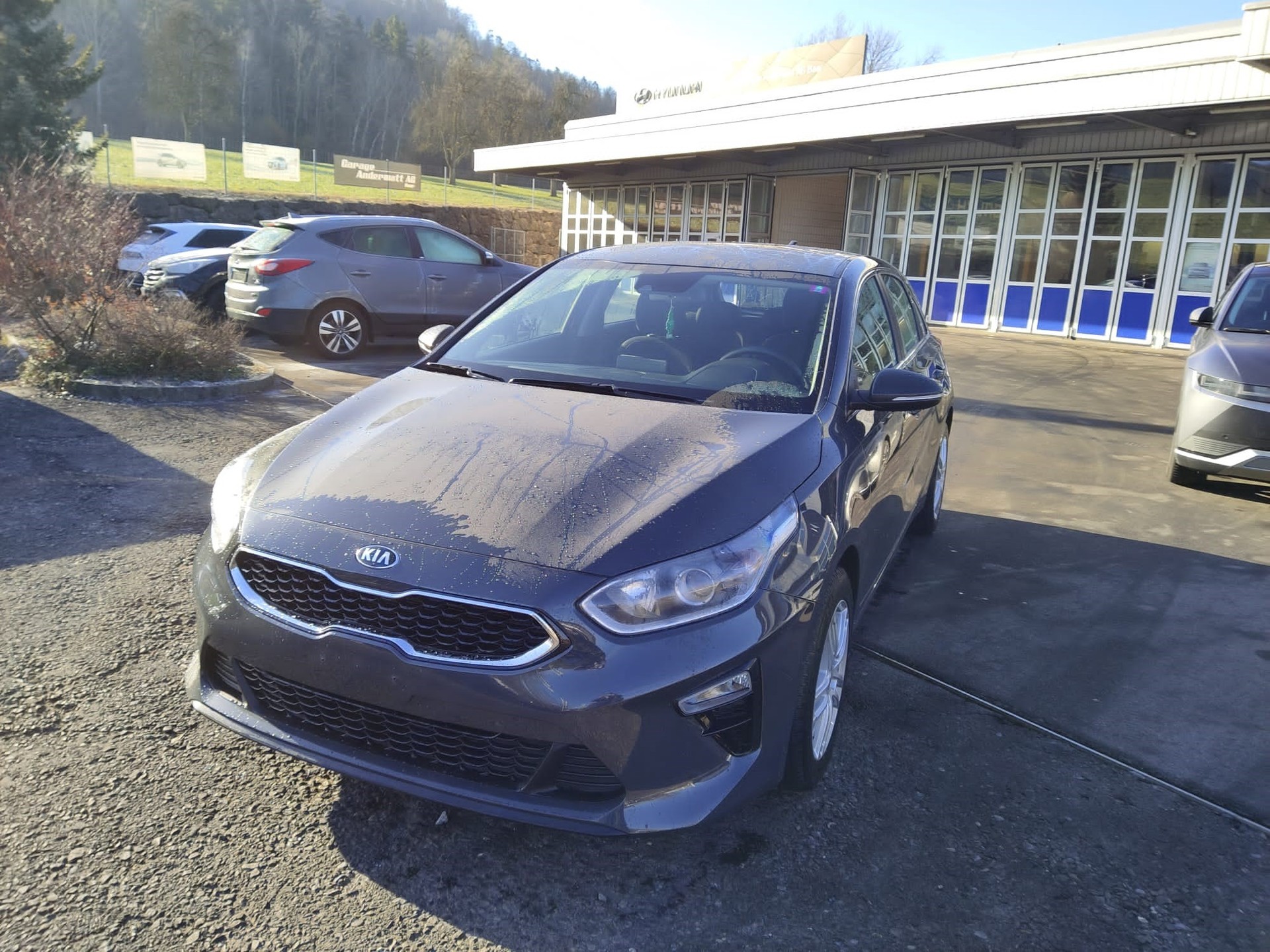 KIA Ceed 1.4 T-GDi Style DCT-showroom-element-1
