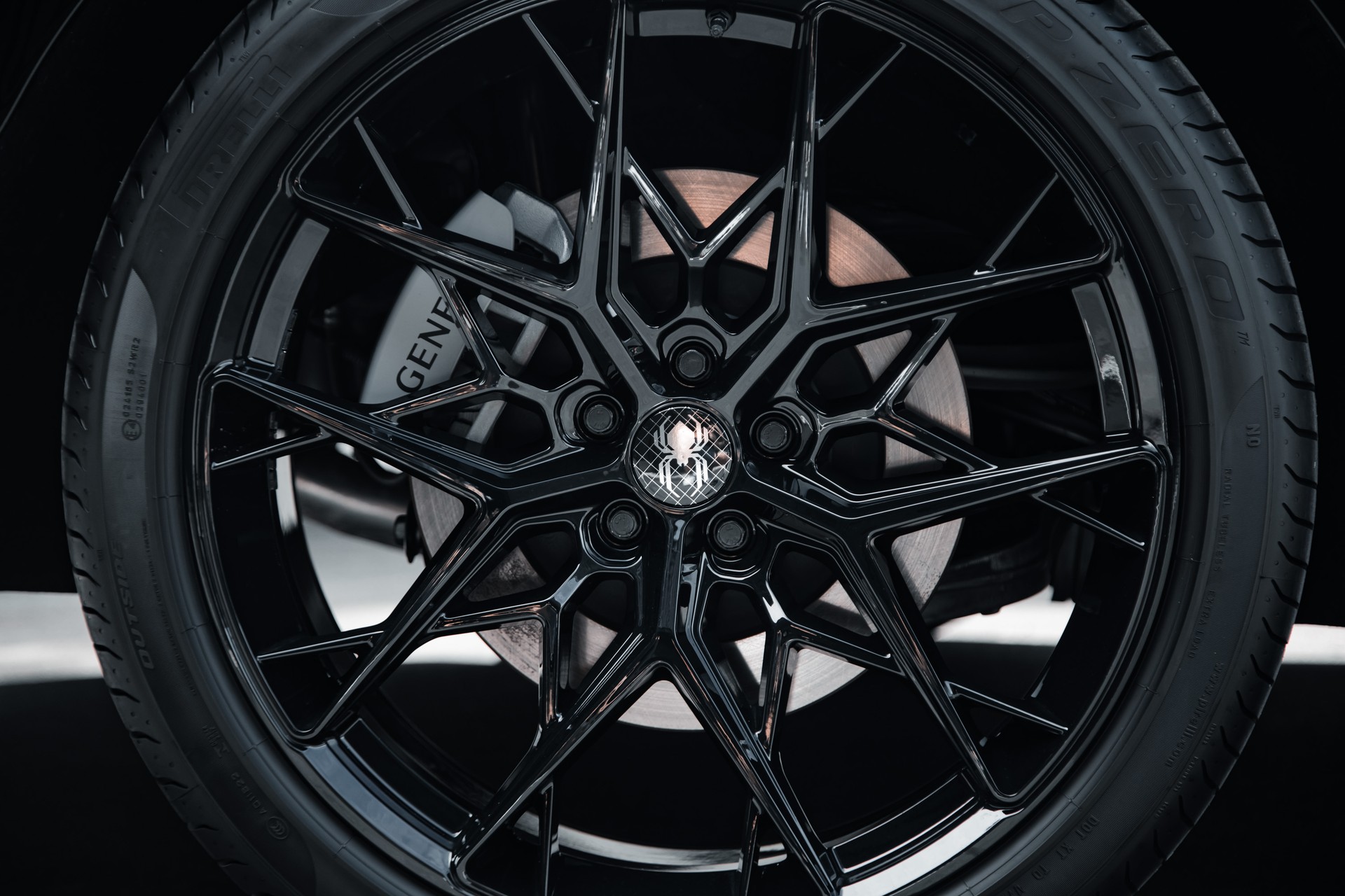 GENESIS GV80 3.0 CRDI Luxus "Edition 9013"-image-13