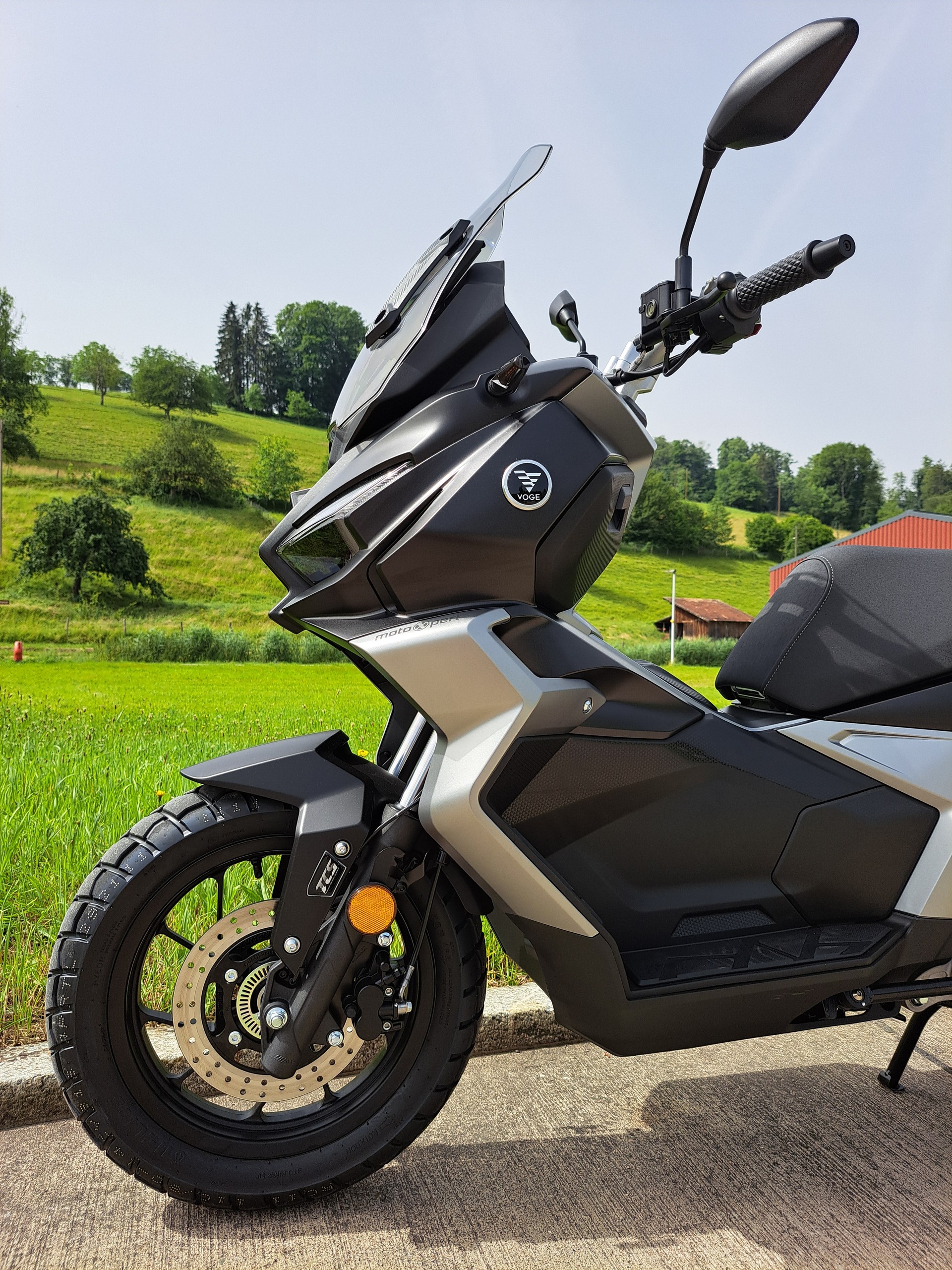 VOGE SR1 ADV 125-image-2