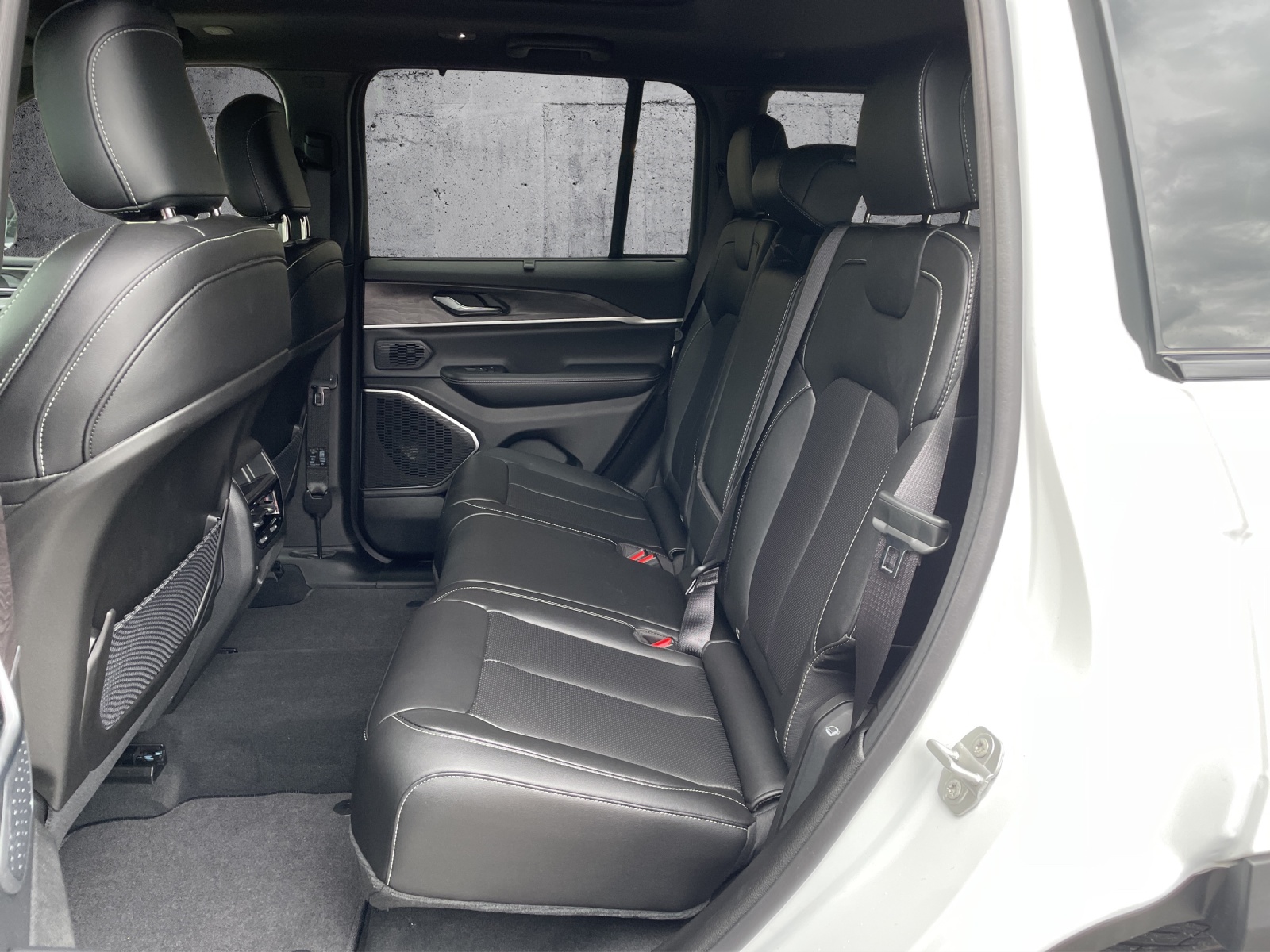 JEEP Grand Cherokee 2.0 Turbo Limited 4xe-image-13