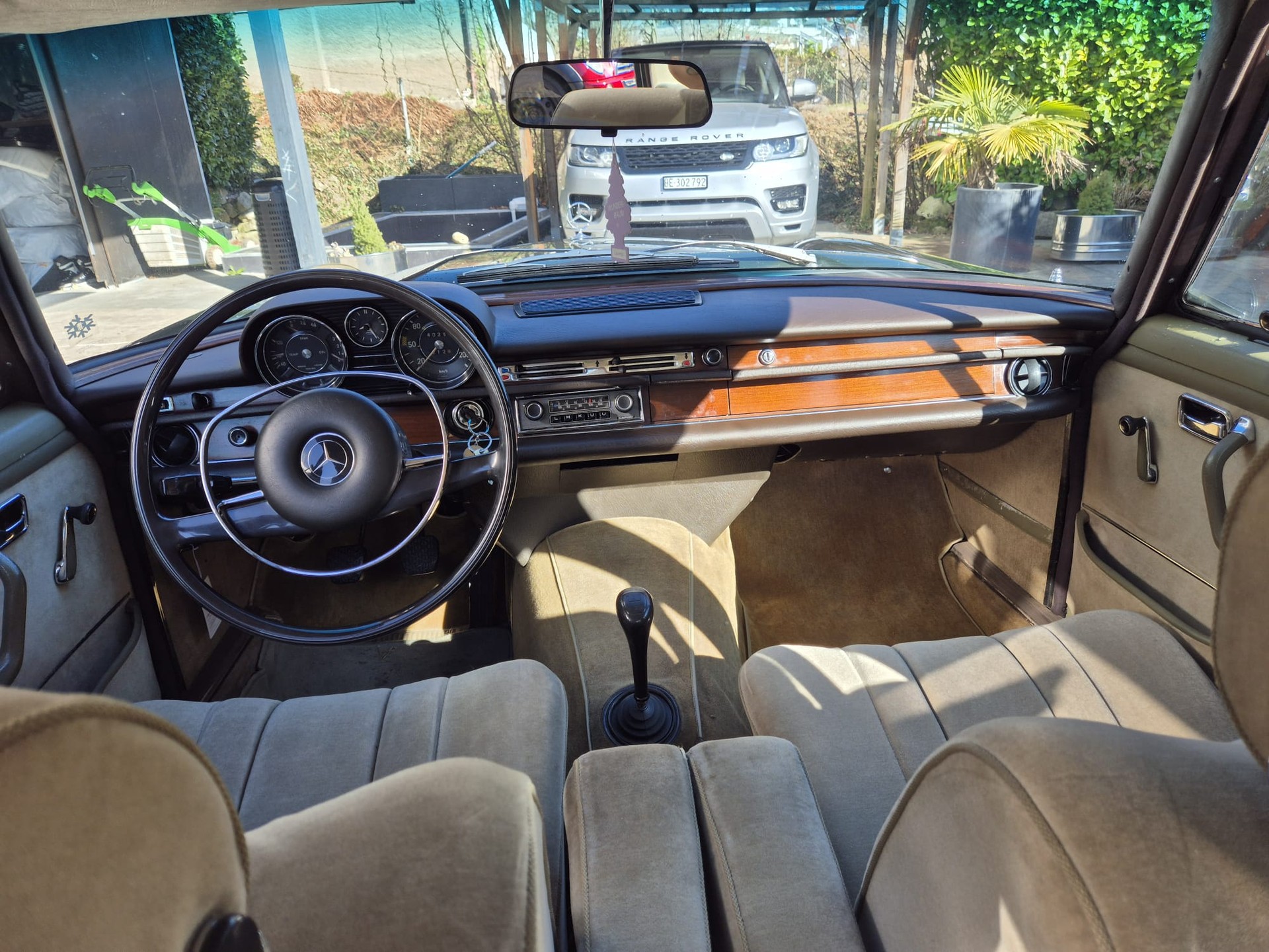 MERCEDES-BENZ 280-image-12