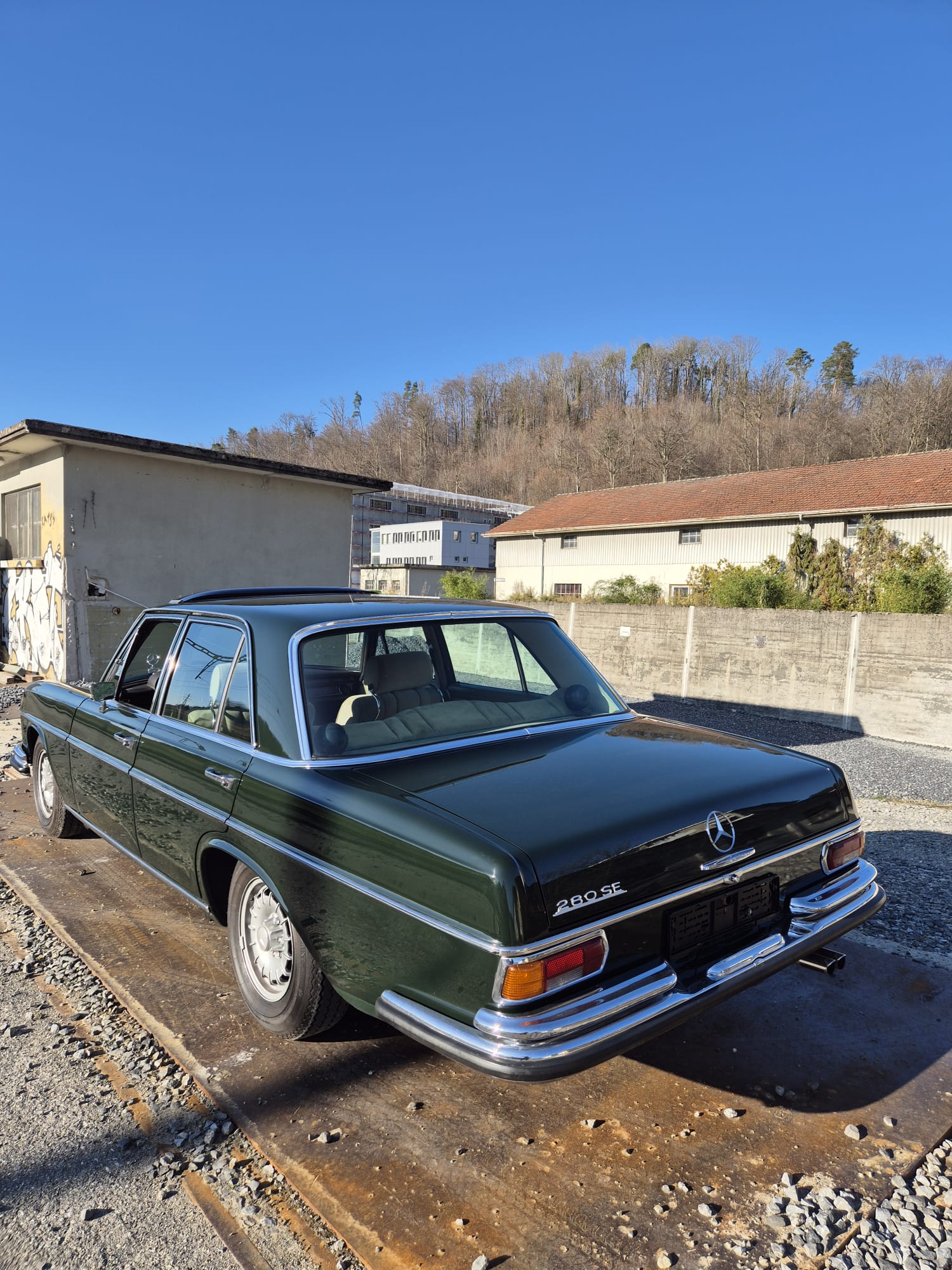 MERCEDES-BENZ 280-image-2