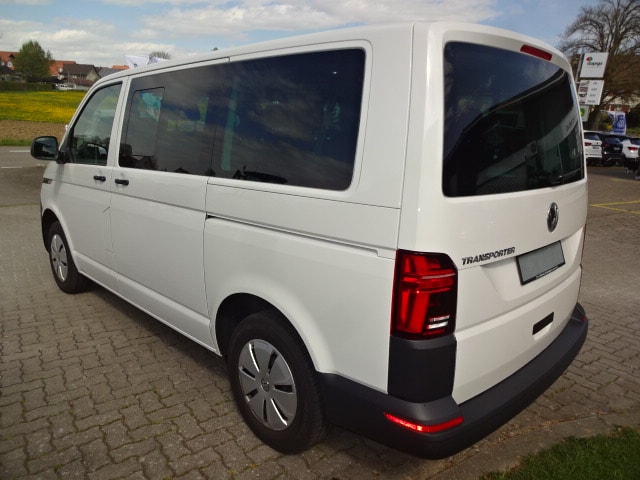 VW T6.1 Kombi 2.0 TDI DSG-image-2