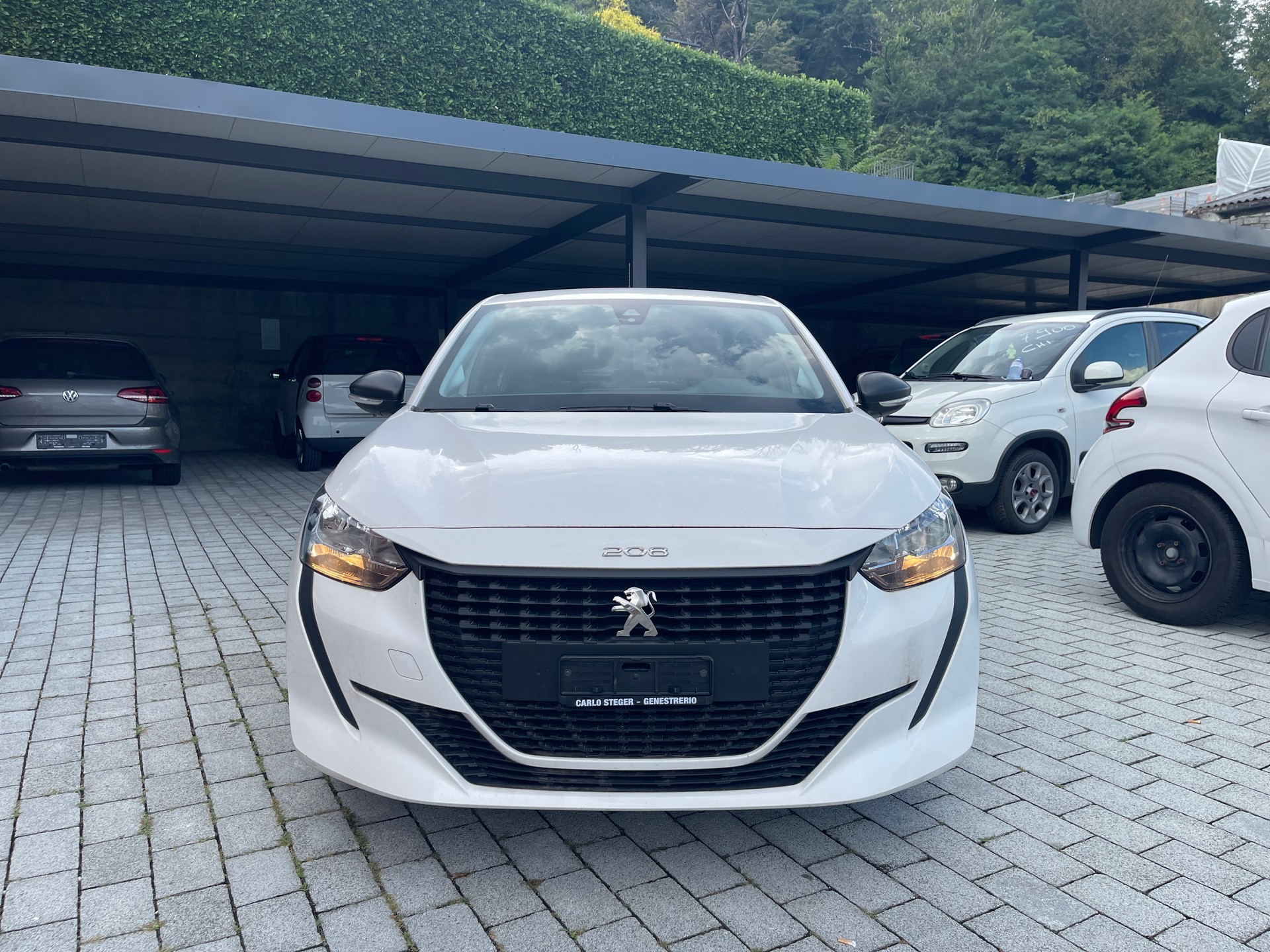 PEUGEOT 208 1.2 PureTech Active-image-5