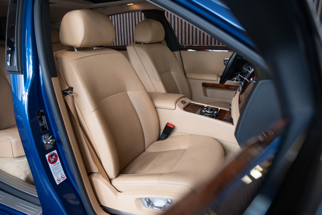 ROLLS-ROYCE Ghost 6.6 V12-image-15