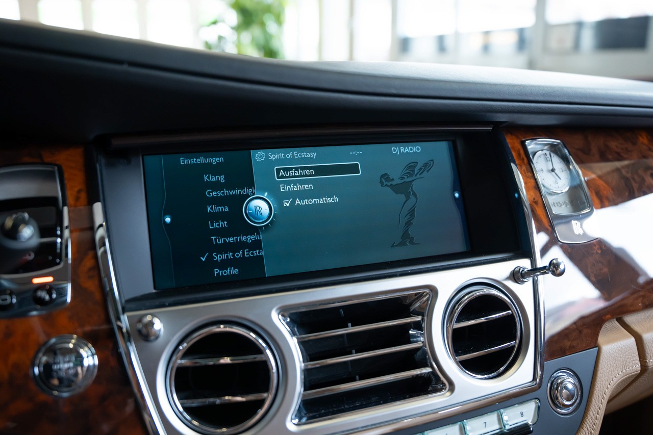 ROLLS-ROYCE Ghost 6.6 V12-image-22