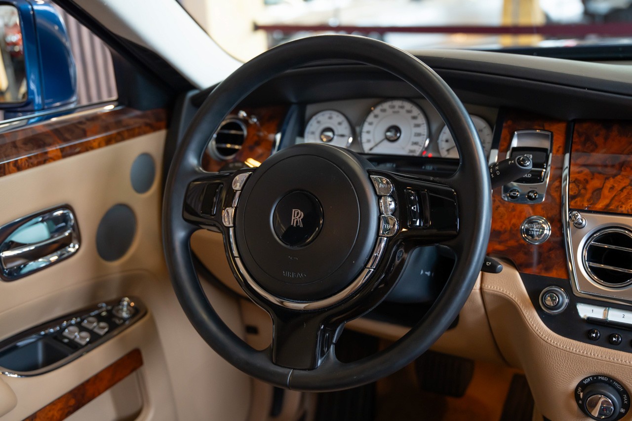 ROLLS-ROYCE Ghost 6.6 V12-image-31