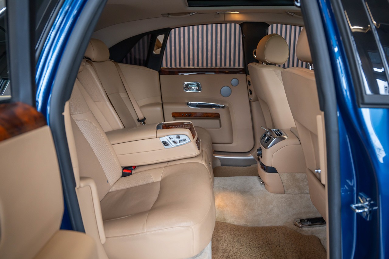 ROLLS-ROYCE Ghost 6.6 V12-image-16