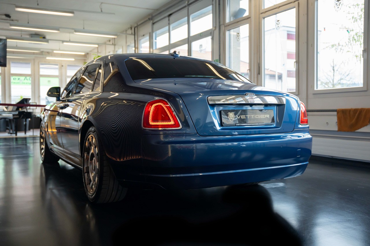 ROLLS-ROYCE Ghost 6.6 V12-showroom-element-3