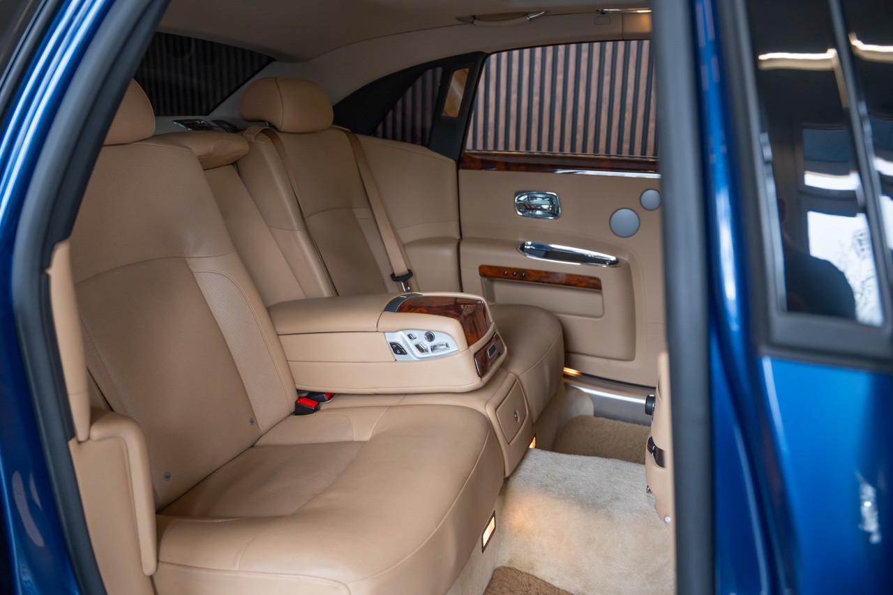 ROLLS-ROYCE Ghost 6.6 V12-image-17