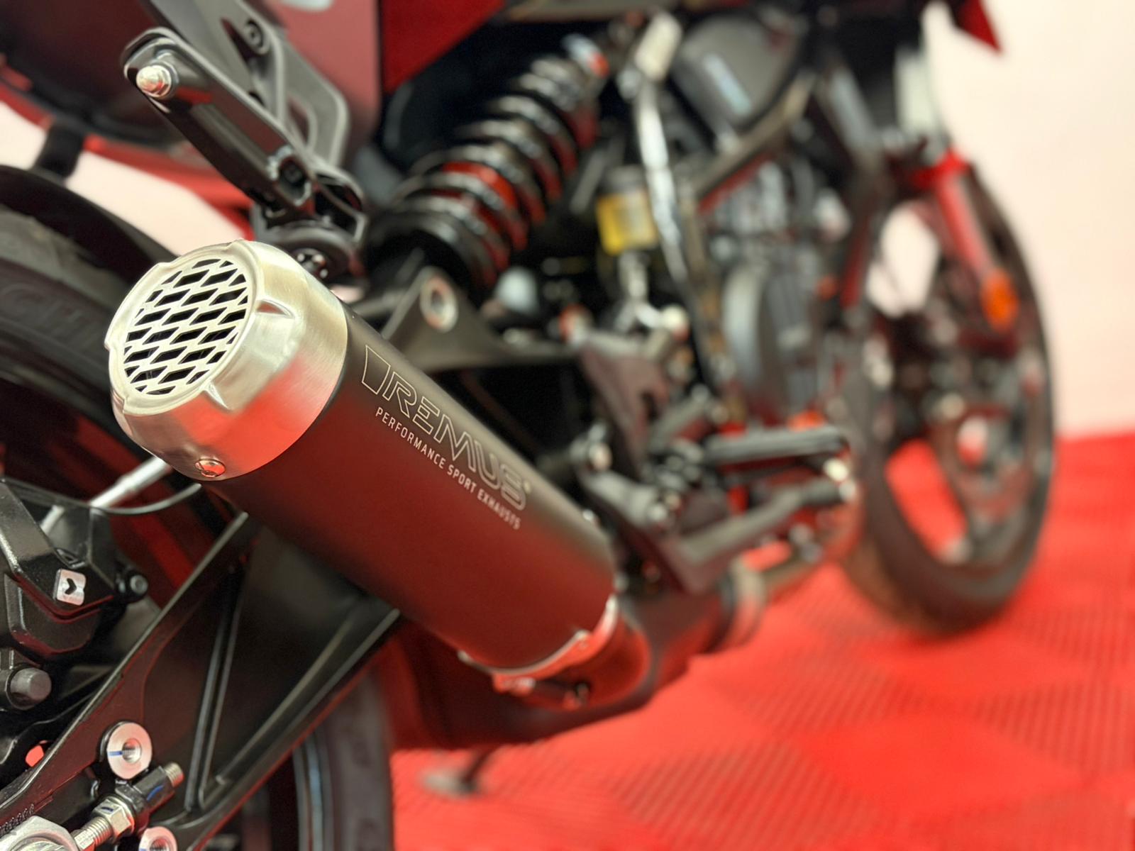 KTM Duke 125 Black Edition-image-6
