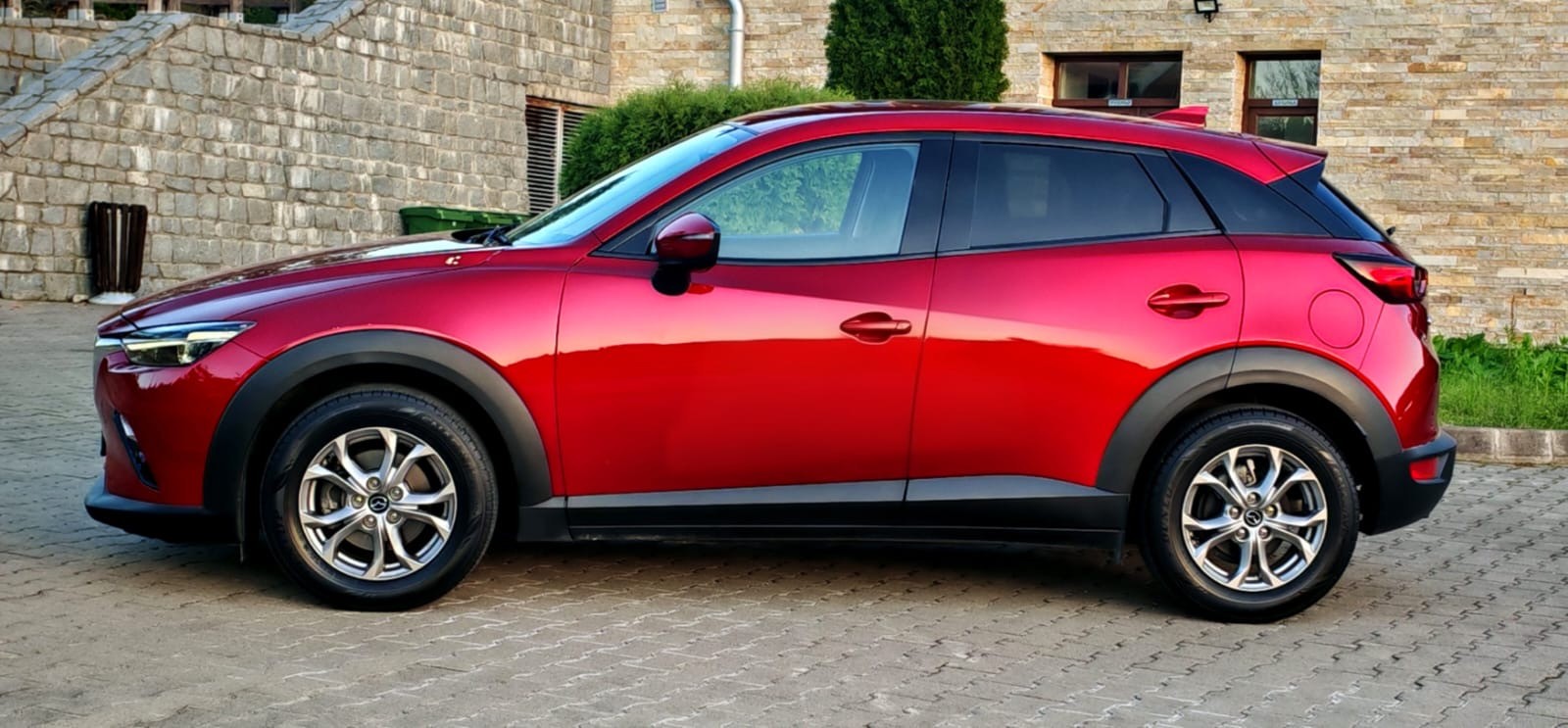 MAZDA CX-3 SKYACTIV-G 121 Ambition Plus FWD Automat-image-3