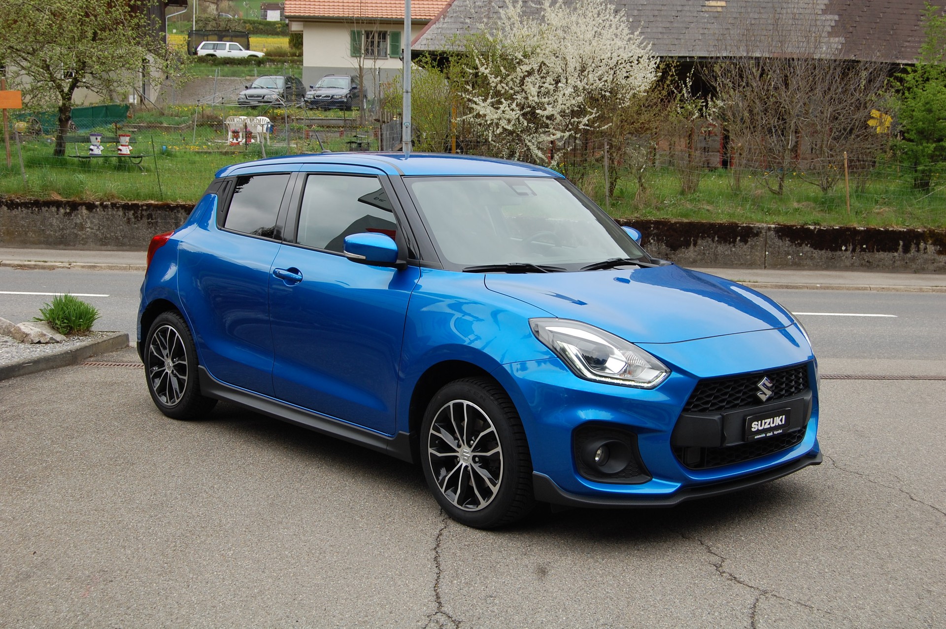 SUZUKI Swift Sport 1.4i 16V Compact Top Hybrid-showroom-element-3