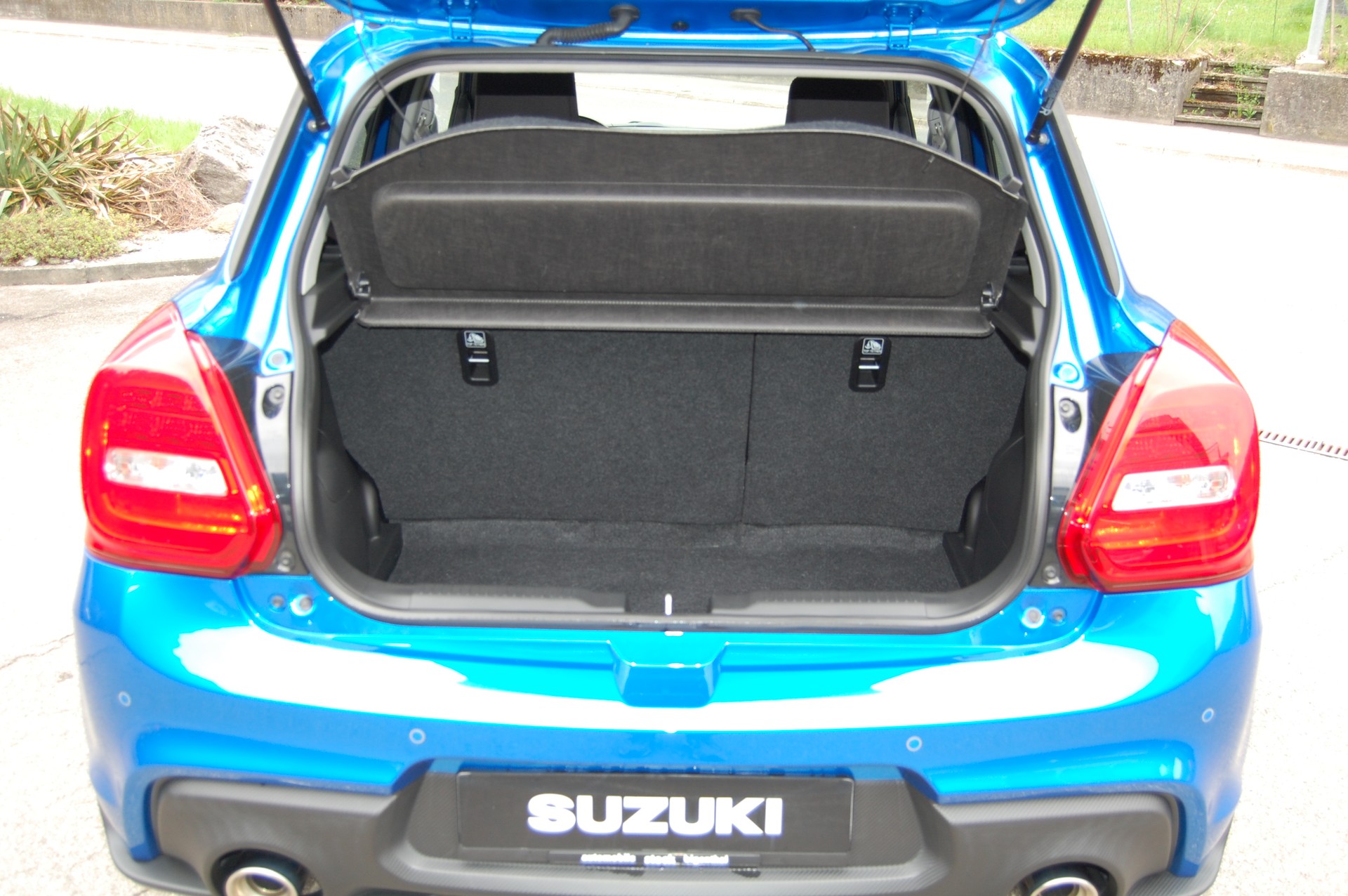 SUZUKI Swift Sport 1.4i 16V Compact Top Hybrid-image-7