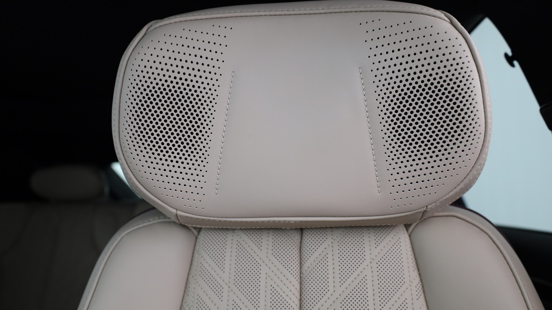 CADILLAC LYRIQ Sport 102 kWh AWD-image-6