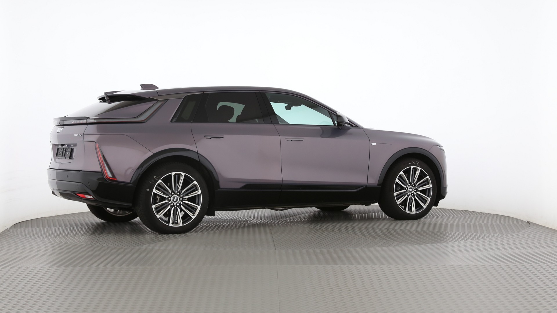 CADILLAC LYRIQ Sport 102 kWh AWD-image-24