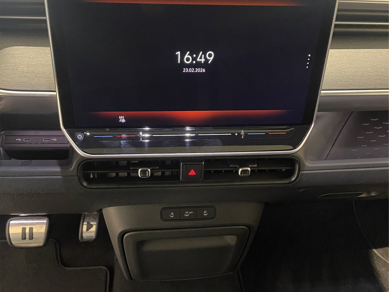 VW ID.Buzz NWB GTX 4 Motion-image-10