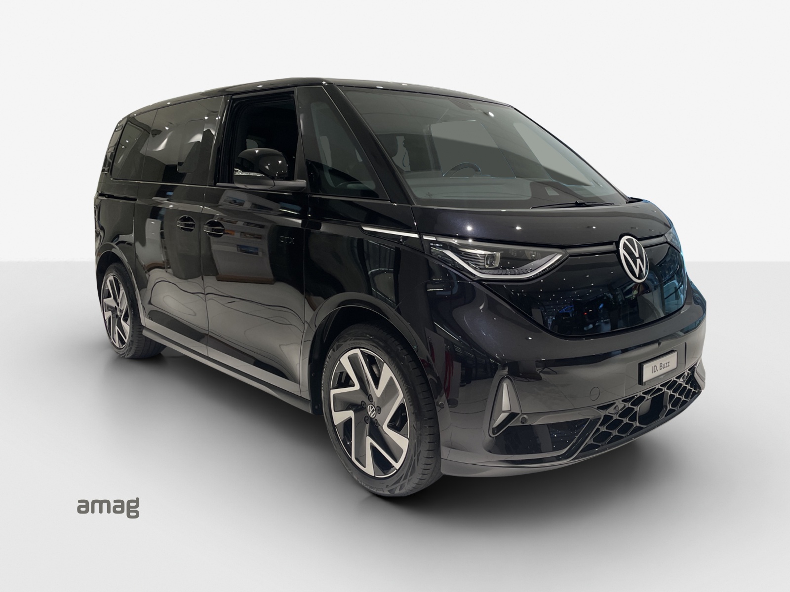VW ID.Buzz NWB GTX 4 Motion-image-5