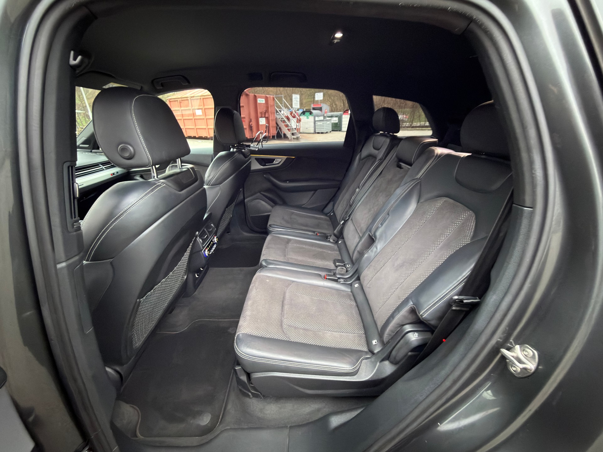 AUDI SQ7 4.0 500PS 7 platz TDI quattro tiptronic-image-9
