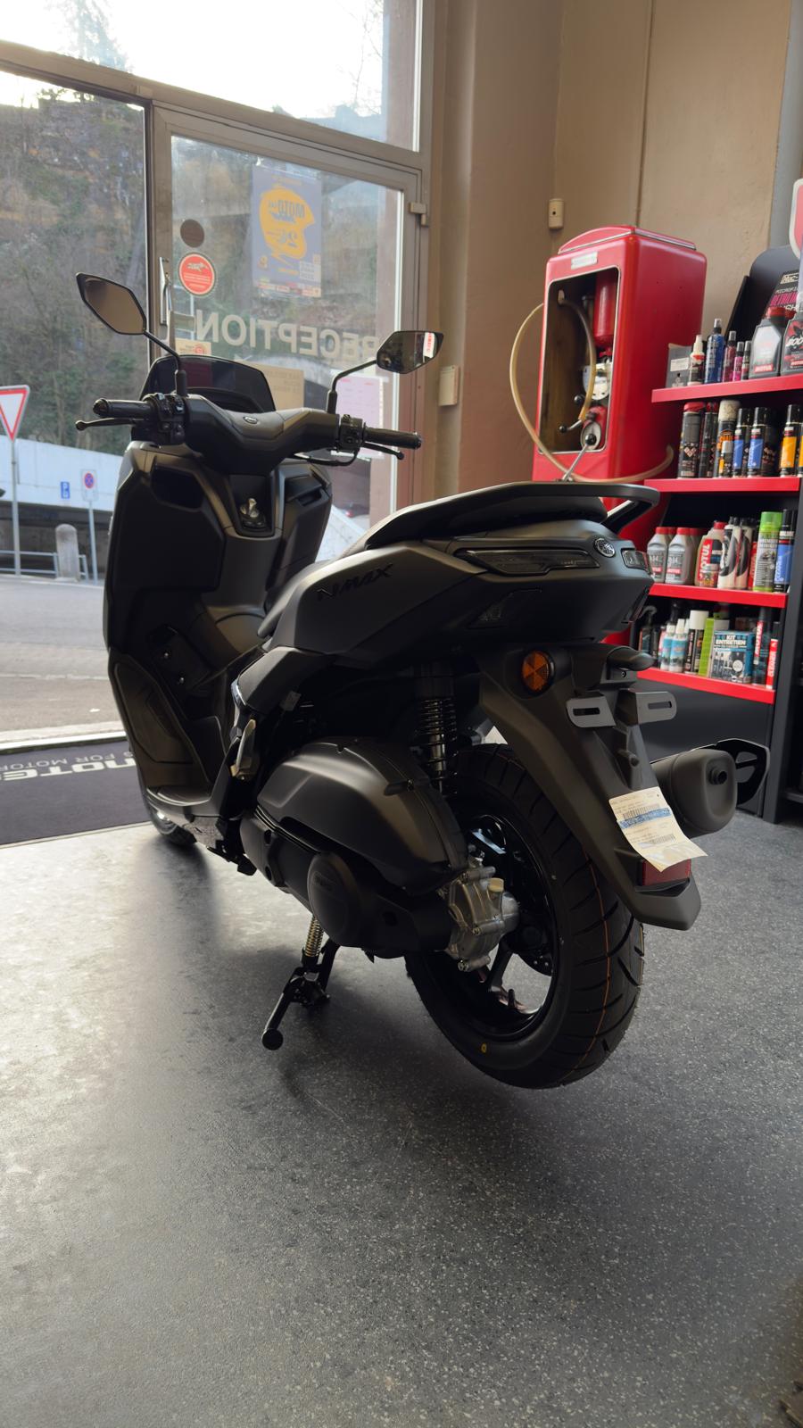 YAMAHA N-Max GPD 125-image-2