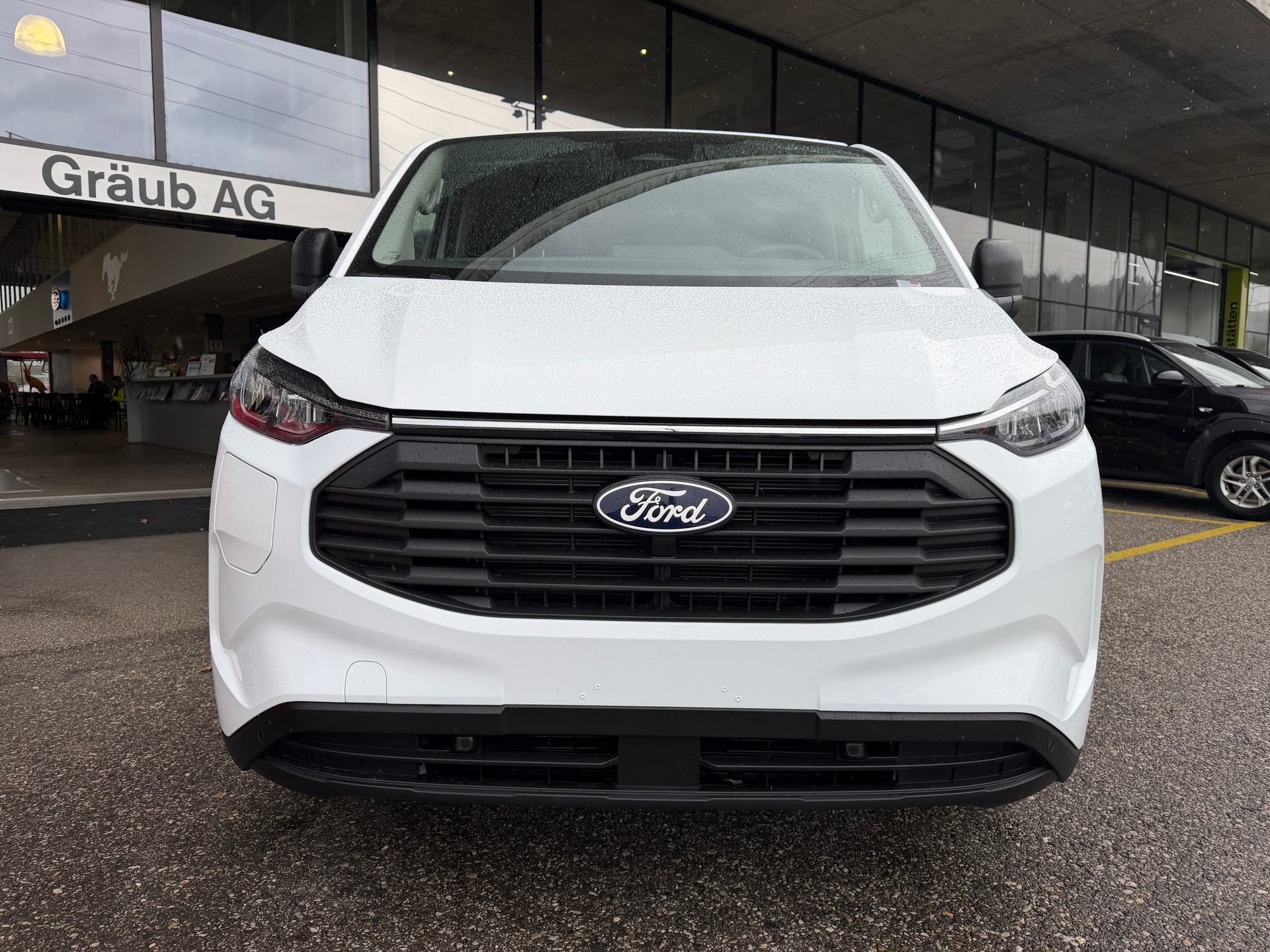 FORD Transit Custom Van PHEV 320 L1H1 Trend Automat-showroom-element-1