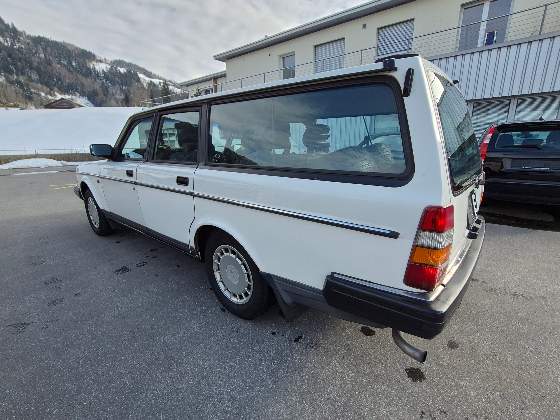 VOLVO 240 2.3 Classic-image-5