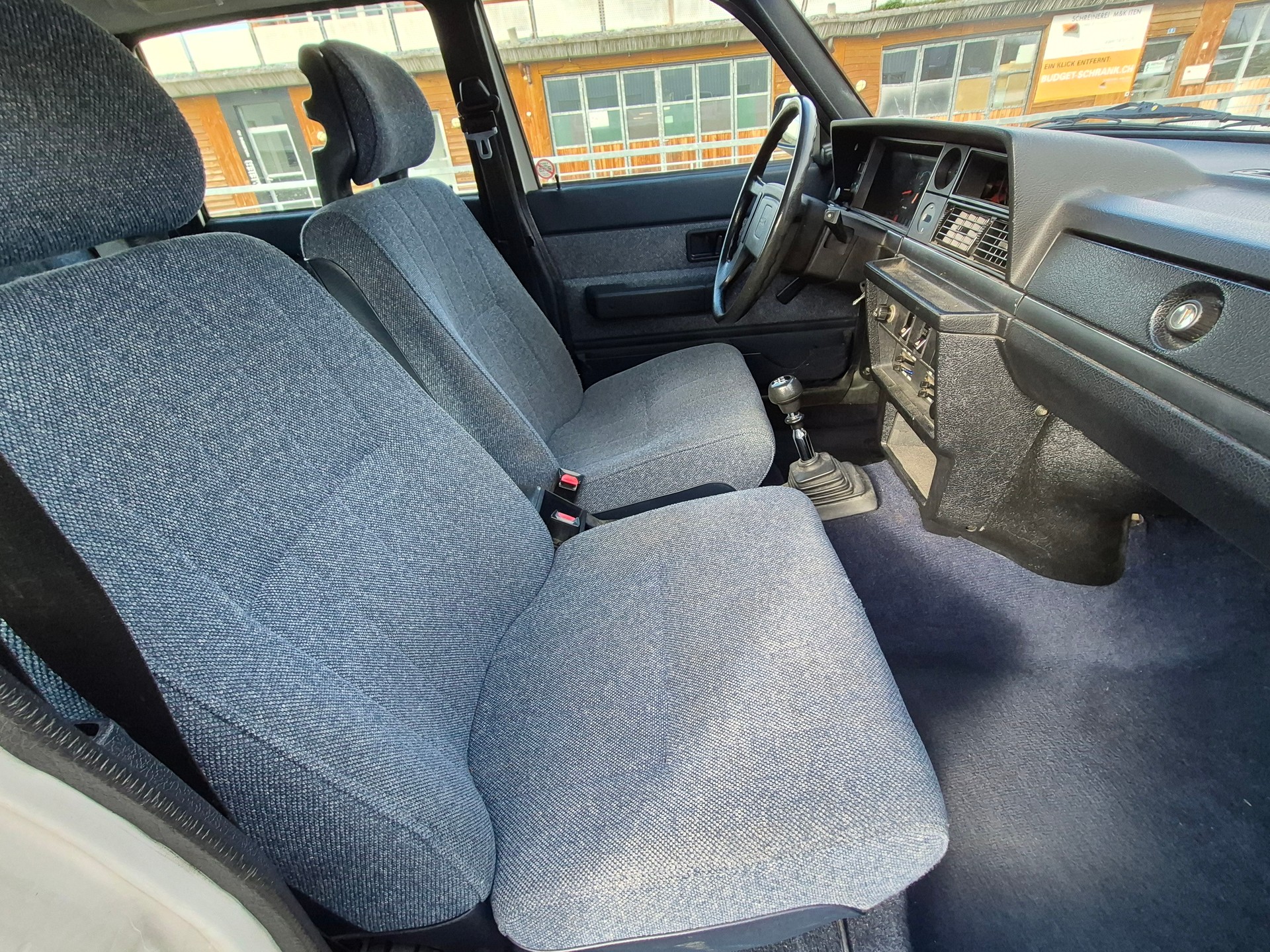 VOLVO 240 2.3 Classic-image-10
