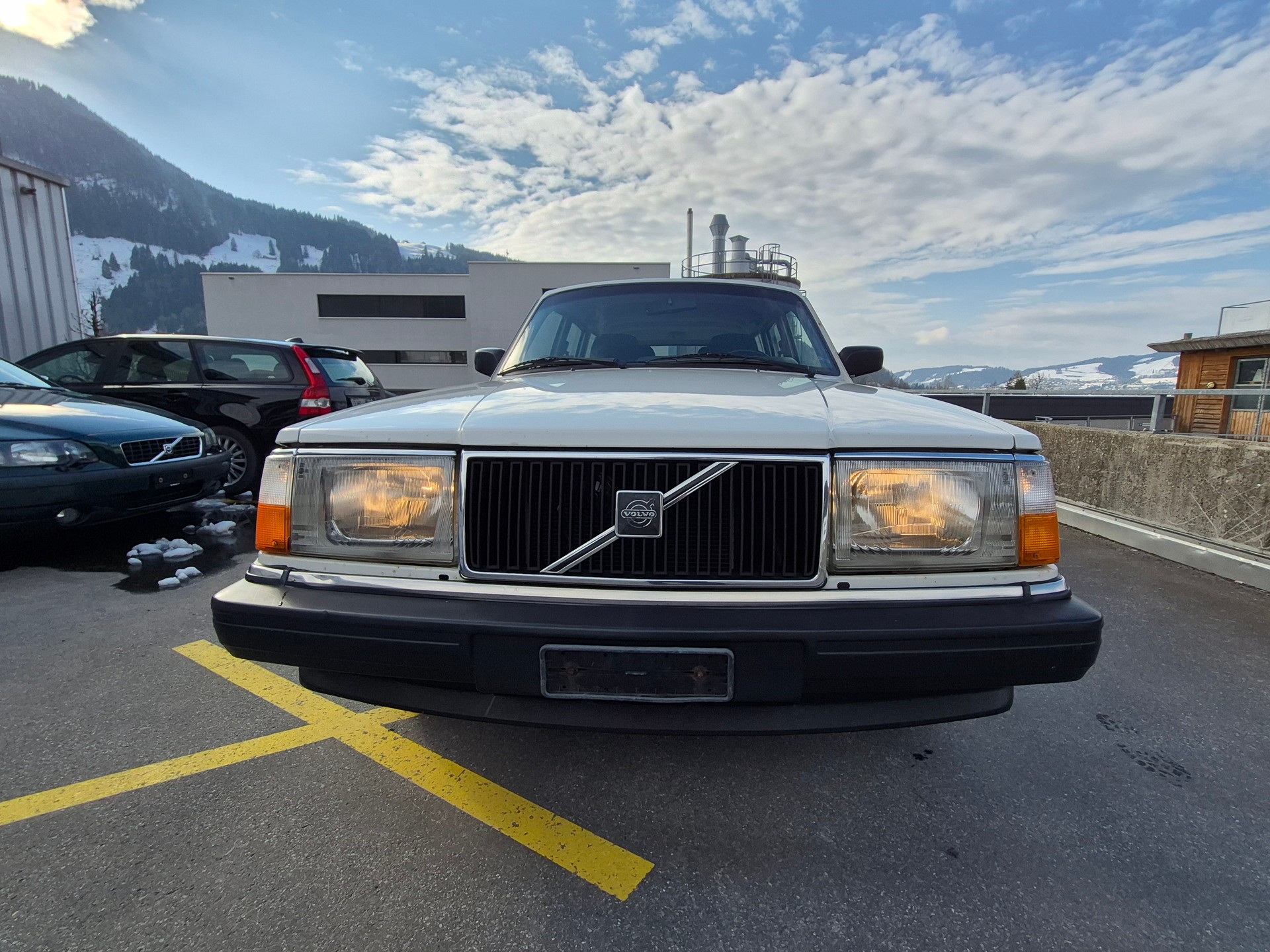 VOLVO 240 2.3 Classic-image-1