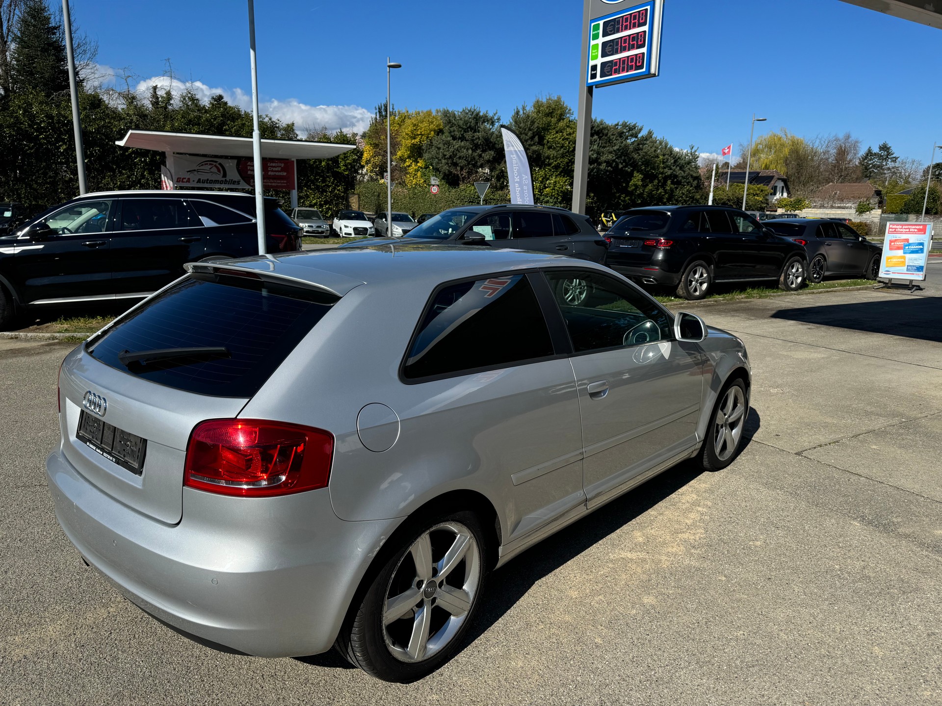 AUDI A3 Sportback 1.8 TFSI Ambition S-tronic S-line-image-6