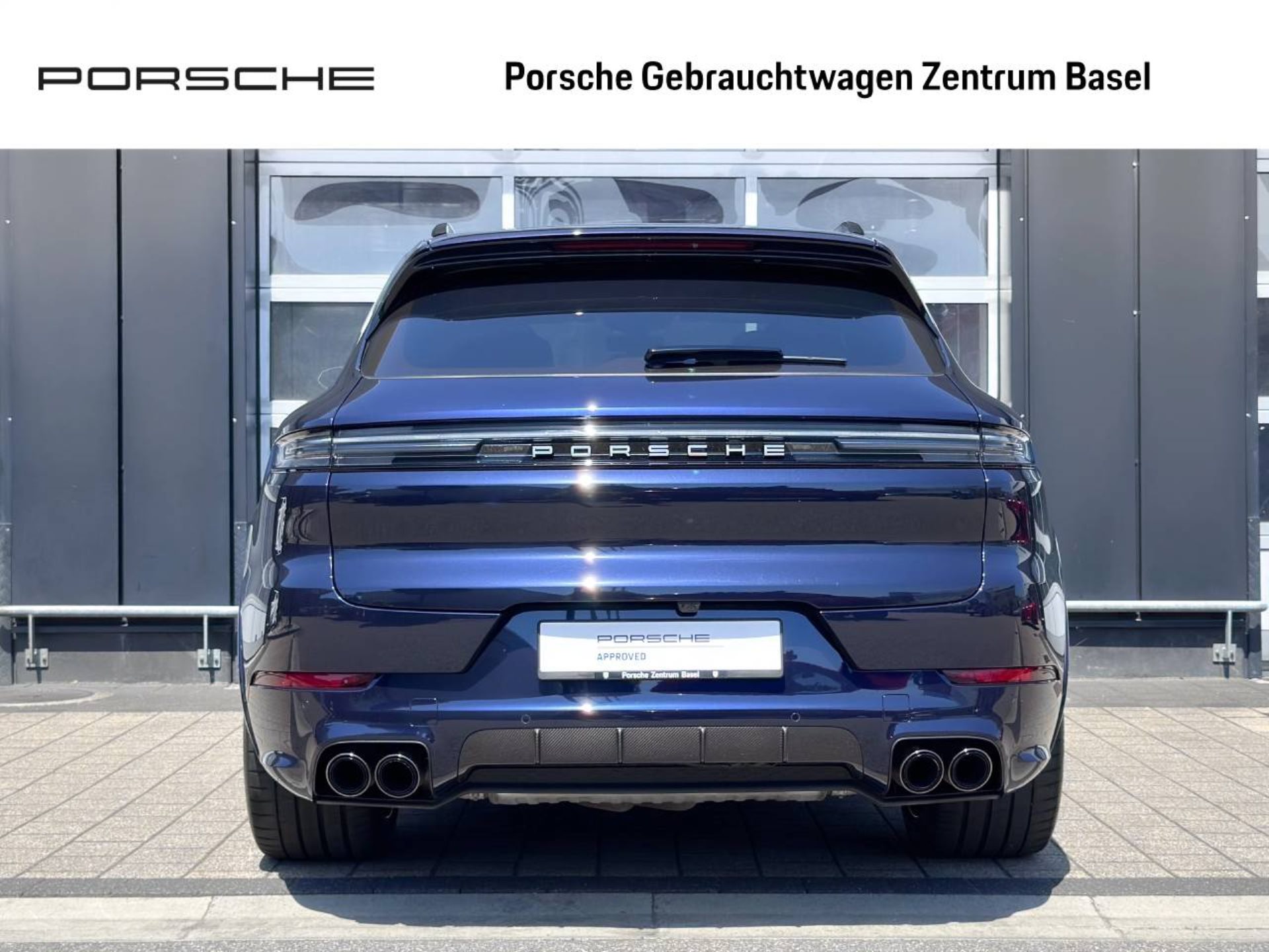 PORSCHE Cayenne Turbo E-Hybrid-image-6