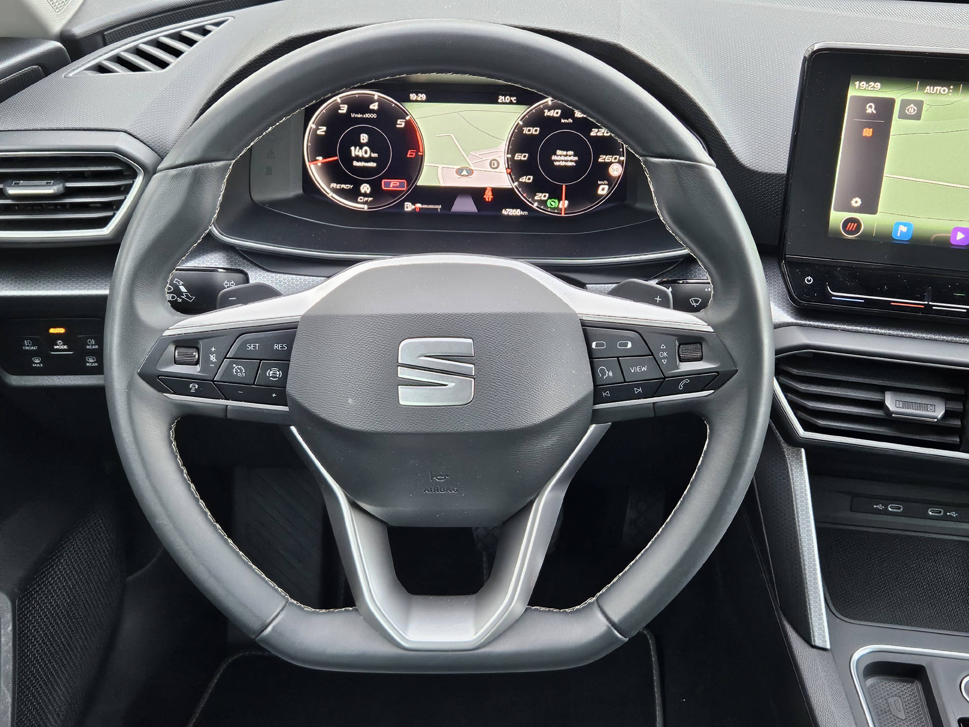SEAT Leon ST 2.0 TDI Style DSG* Navi * Abstandsregeltempomat ACC *-image-10