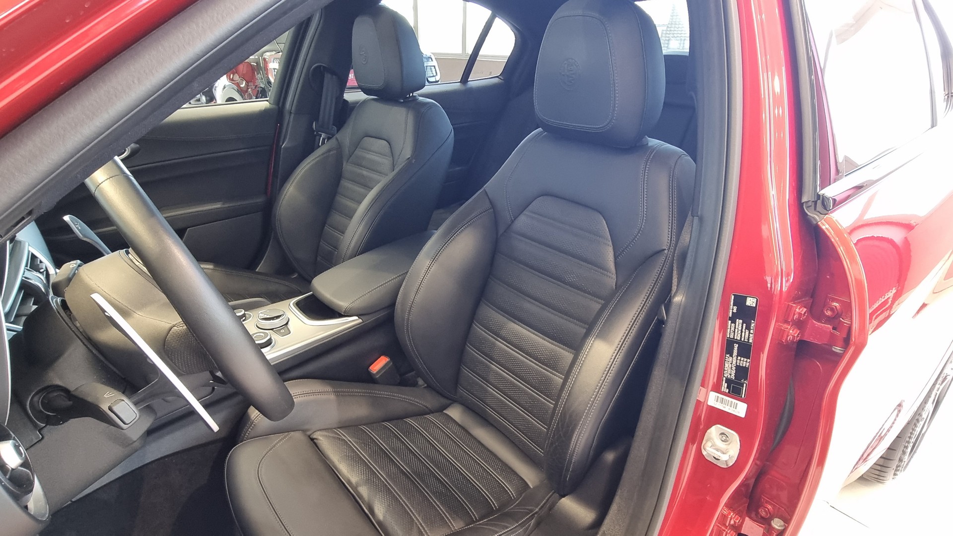 ALFA ROMEO Giulia 2.0 Q4 Veloce Premium Sky-image-18