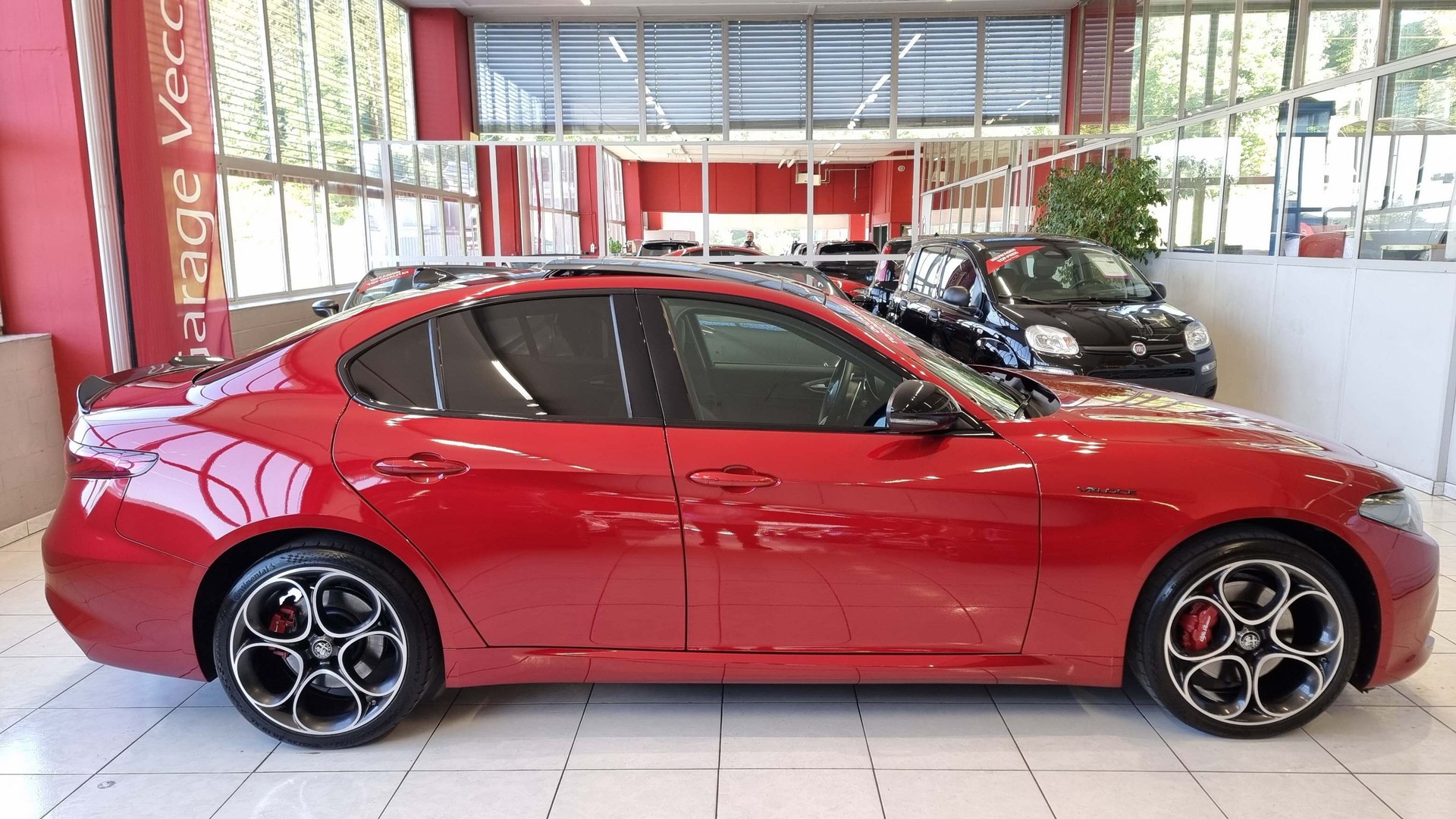 ALFA ROMEO Giulia 2.0 Q4 Veloce Premium Sky-image-5