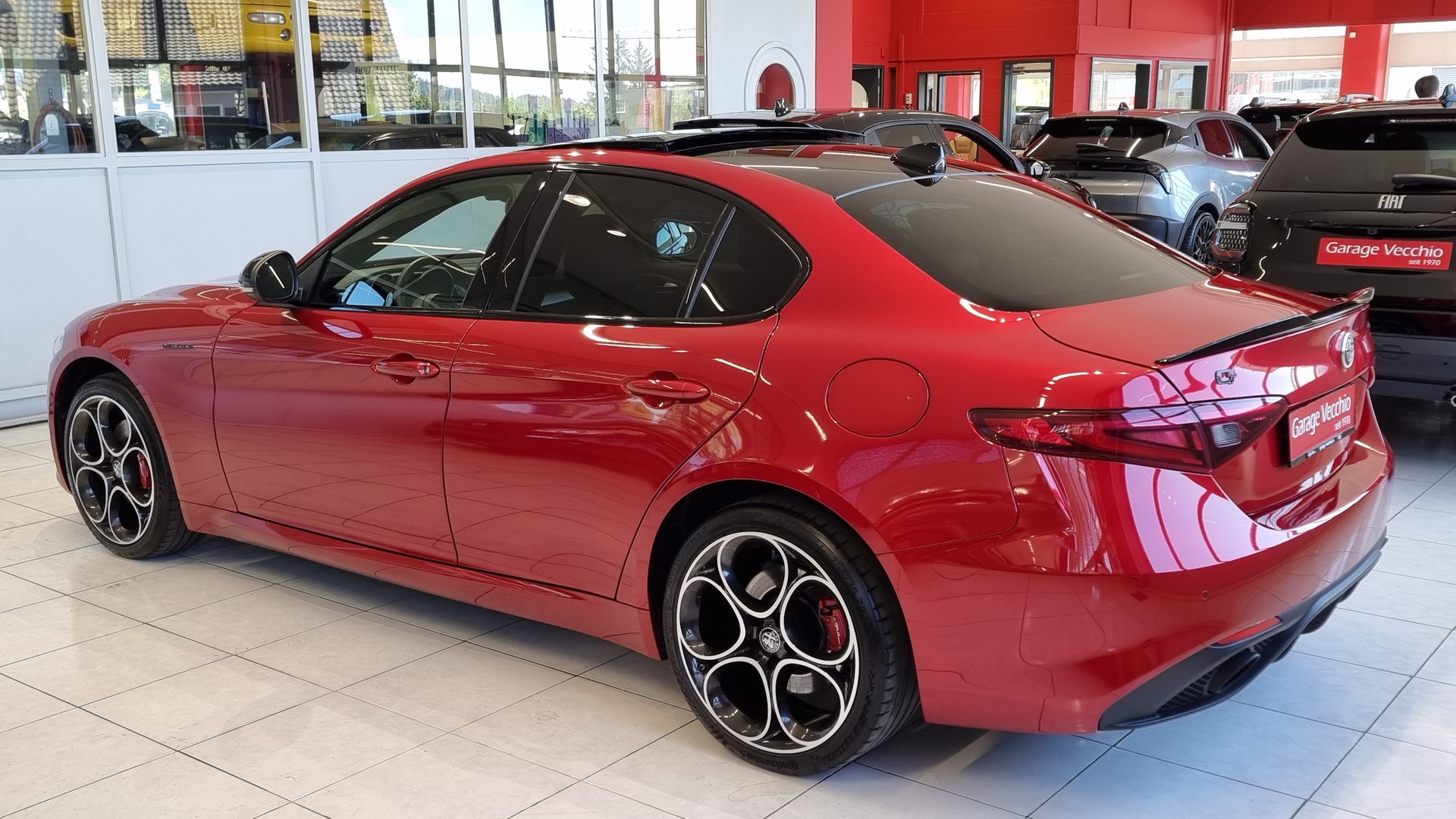ALFA ROMEO Giulia 2.0 Q4 Veloce Premium Sky-showroom-element-3